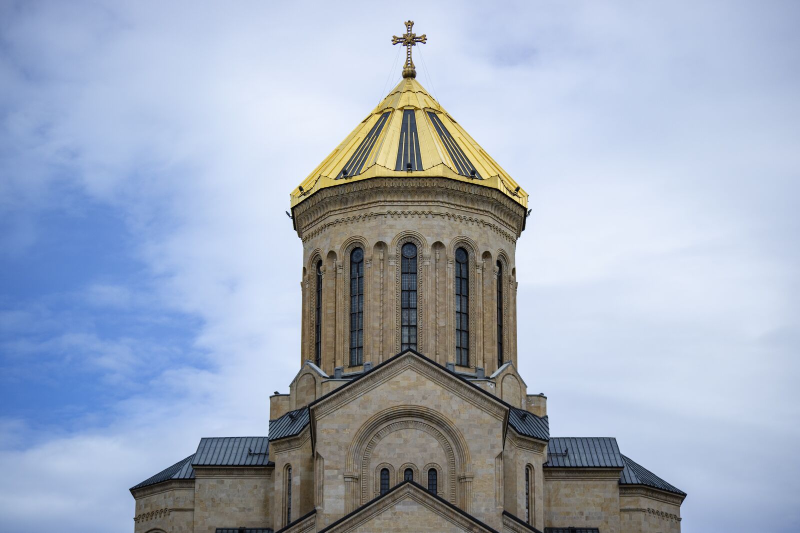 Canon EOS M3 sample photo. Church, tbilisi, architecture photography