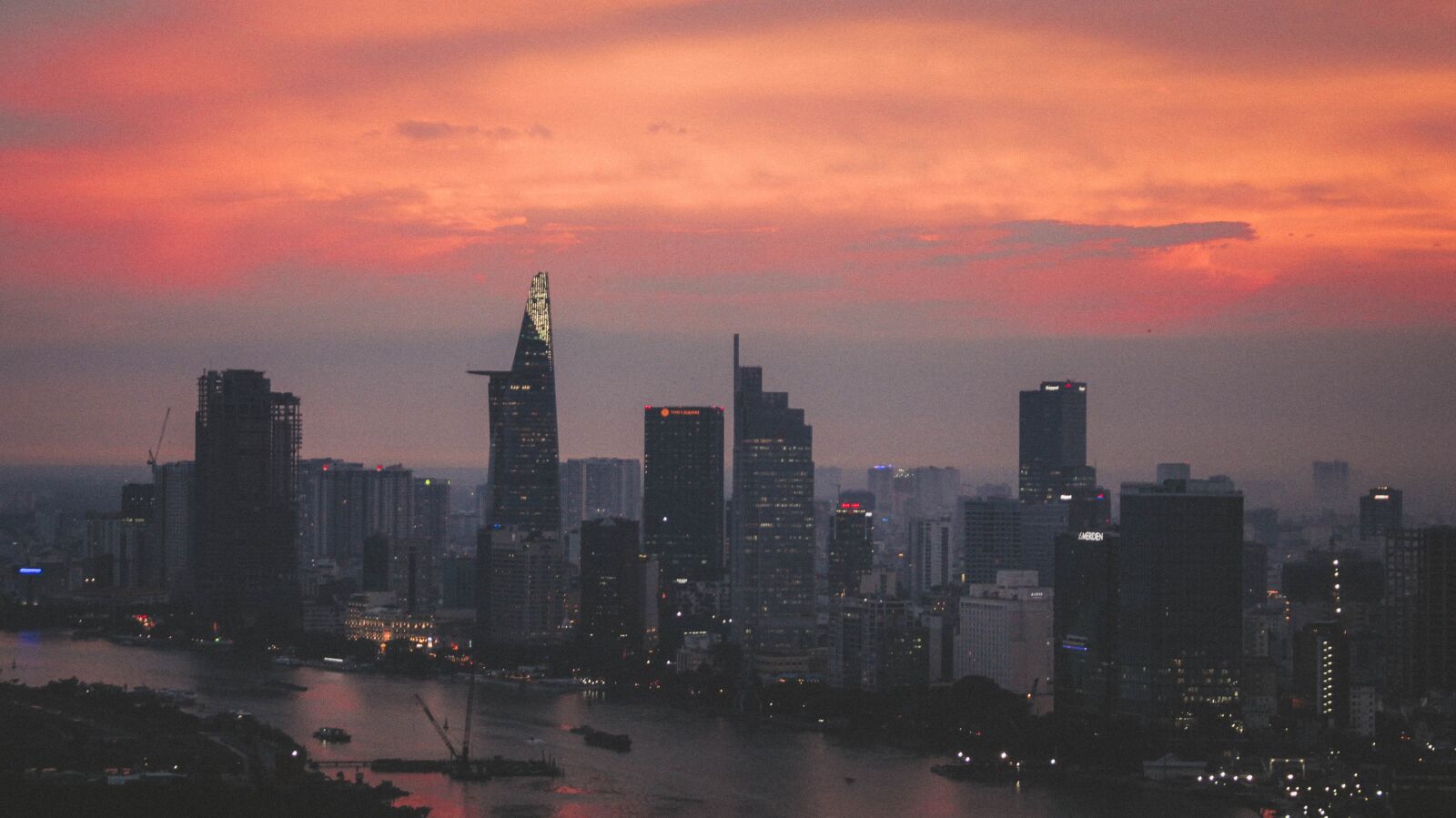 Canon EOS 700D (EOS Rebel T5i / EOS Kiss X7i) sample photo. City, landscape, skyline photography