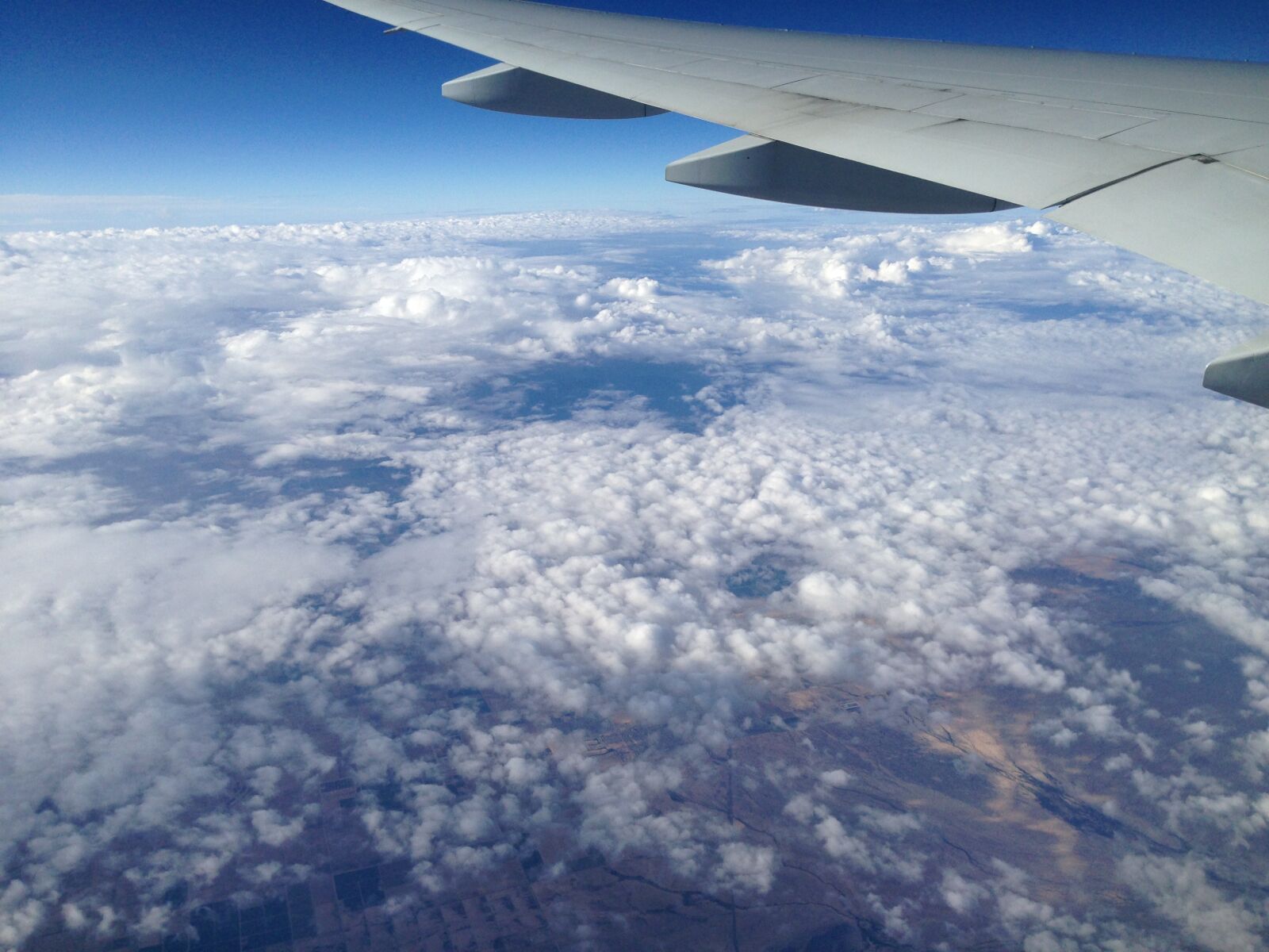 iPhone 5 back camera 4.12mm f/2.4 sample photo. Flight, sky, atmosphere photography
