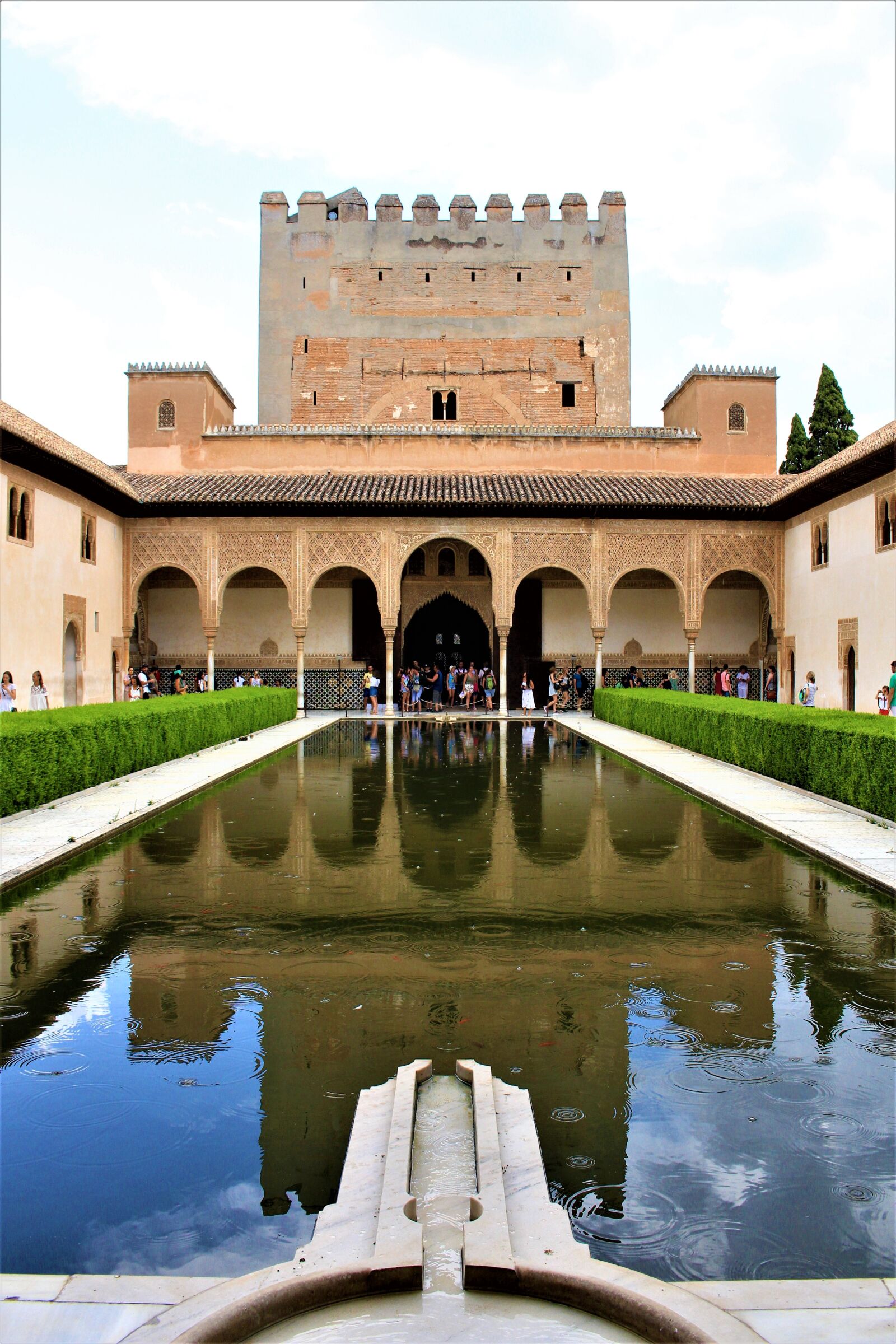 Canon EOS 700D (EOS Rebel T5i / EOS Kiss X7i) sample photo. Alhambra, palace, andalusia photography