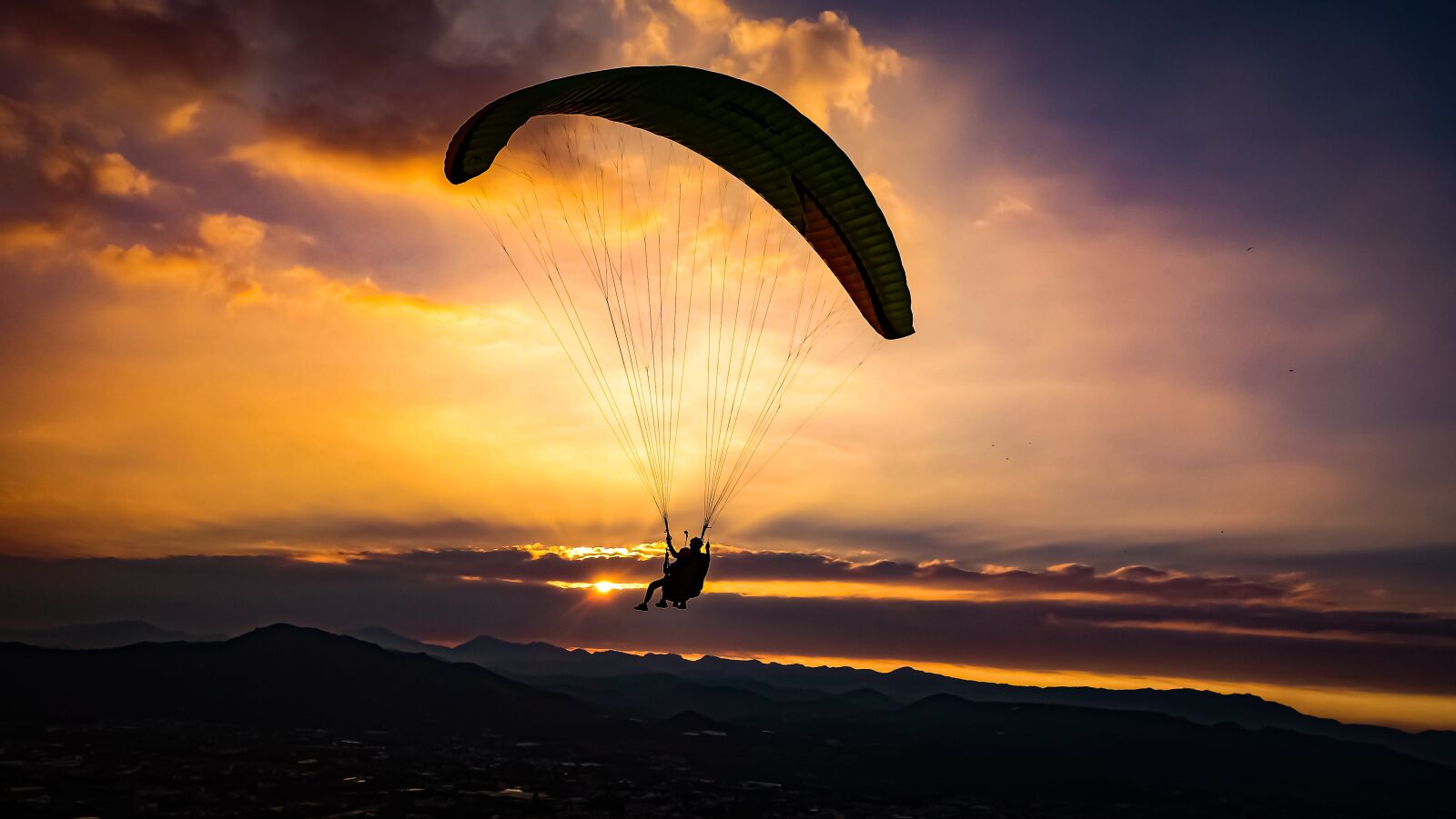 Sony Cyber-shot DSC-RX100 sample photo. Parachute, sunset, adventure photography
