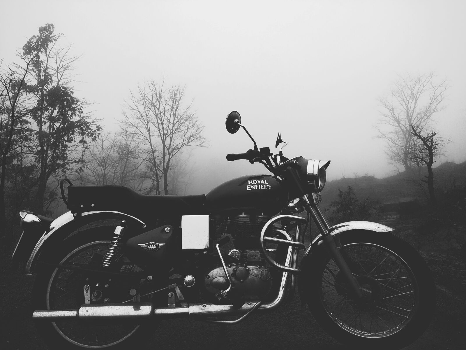 Xiaomi Redmi Note 4 sample photo. Bike, rider, bullet, monochrome photography