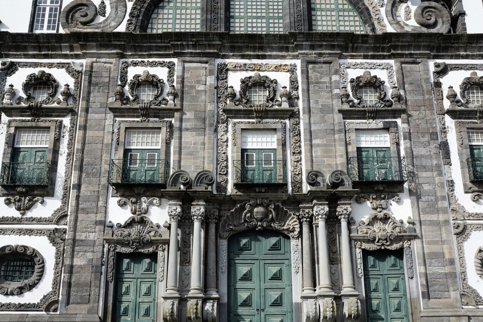 Sony ILCA-77M2 + Sony DT 16-50mm F2.8 SSM sample photo. Ponta delgada, portugal, azores photography