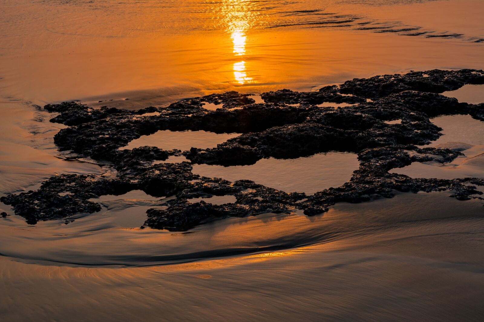 Nikon D5200 sample photo. Sunset, beach, ocean photography