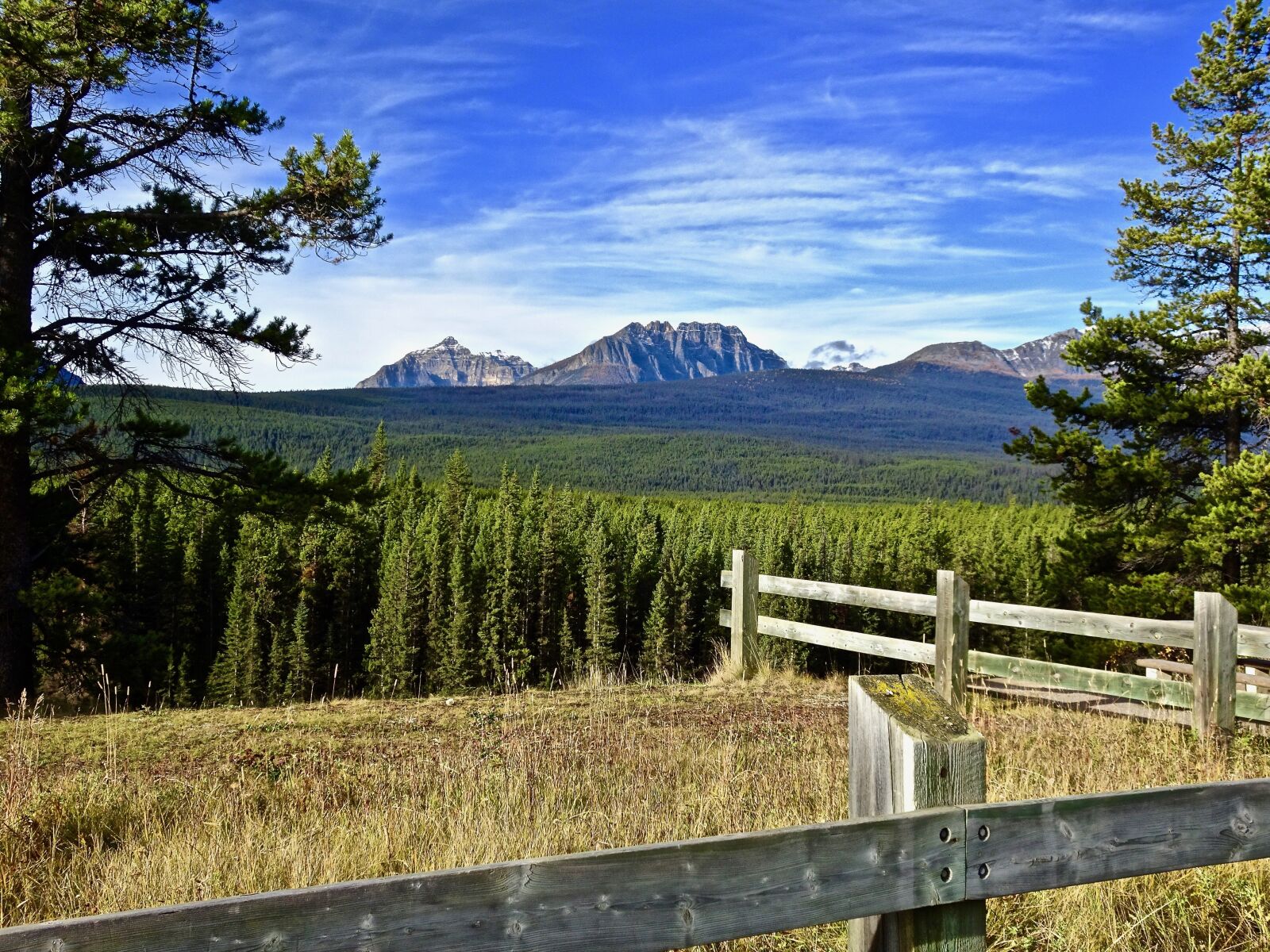 Sony Cyber-shot DSC-HX90V sample photo. Mountain, forest, perspective photography