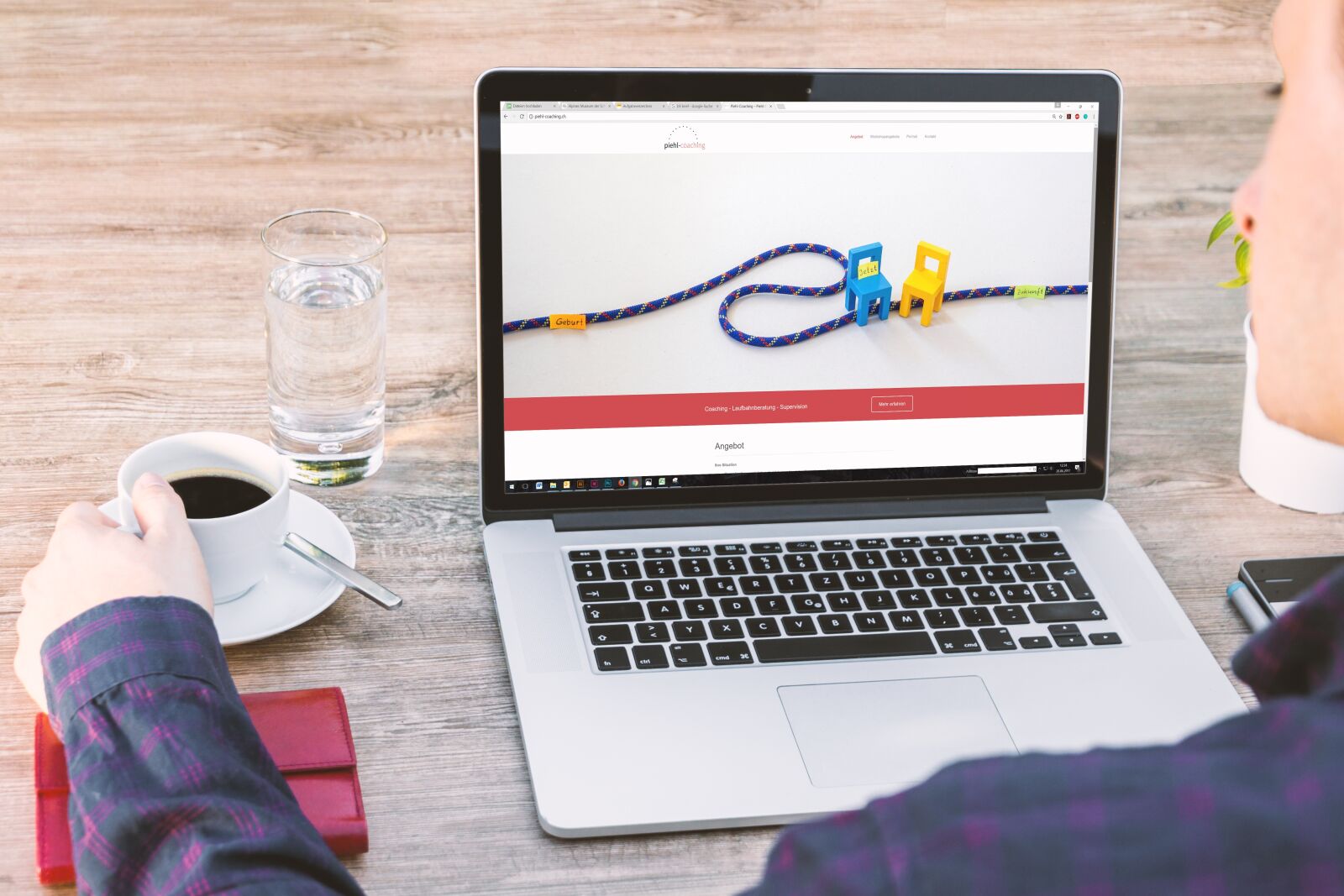 Canon EOS 70D sample photo. Laptop, web design, work photography