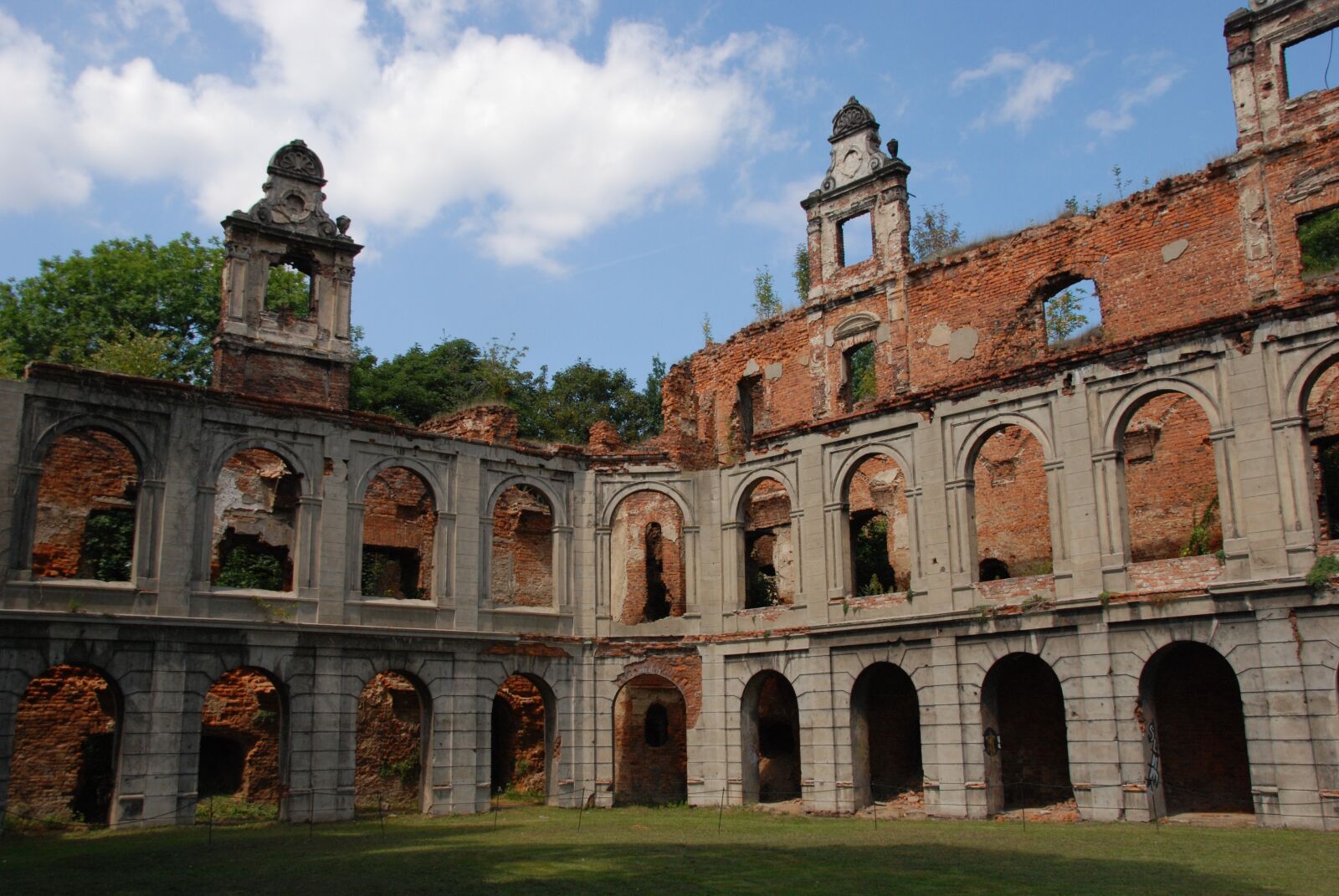 Nikon D80 sample photo. Ruin, building, castle photography