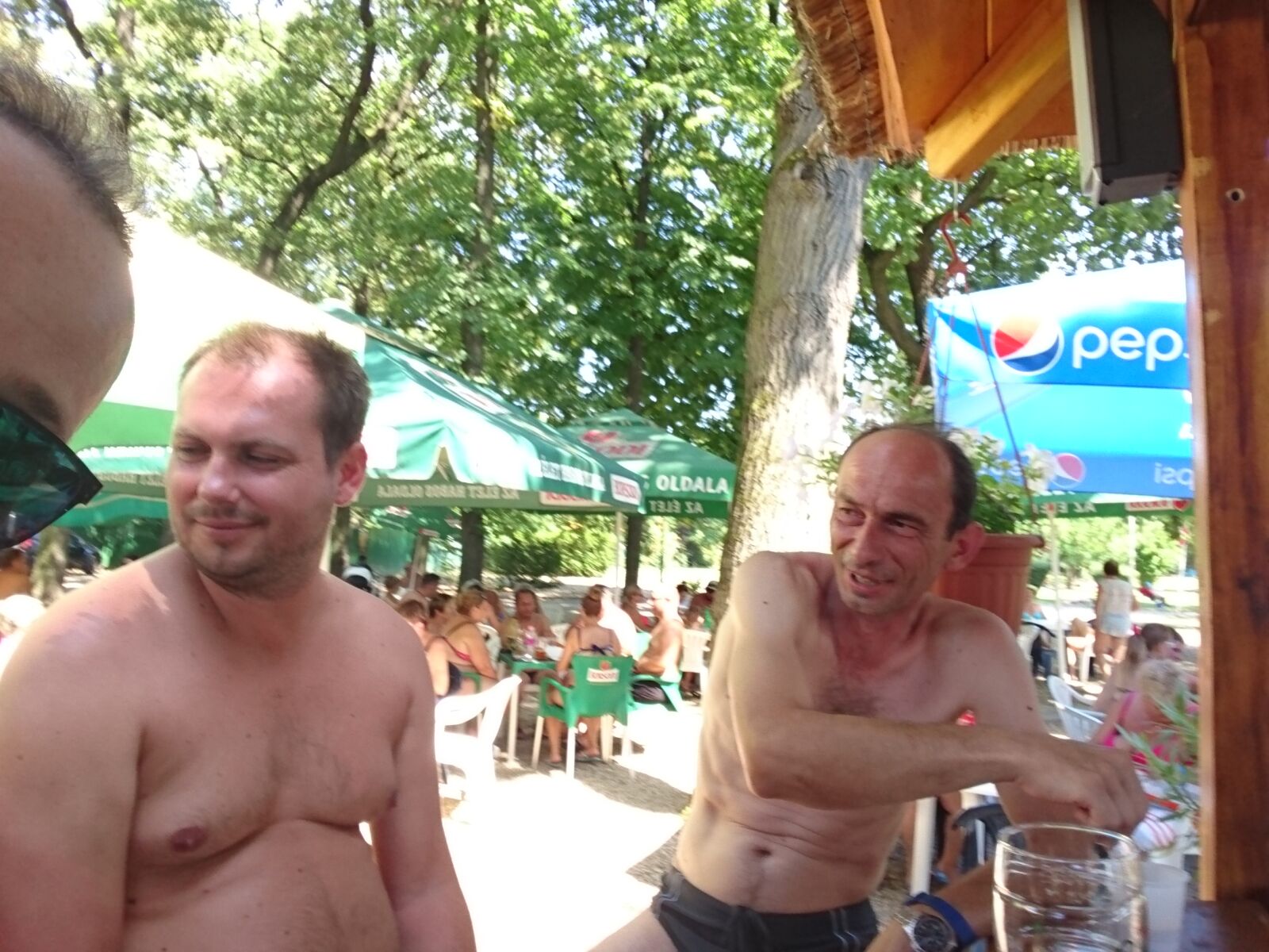 Sony Xperia Z5 Compact sample photo. Adult, couple, enjoyment, family photography