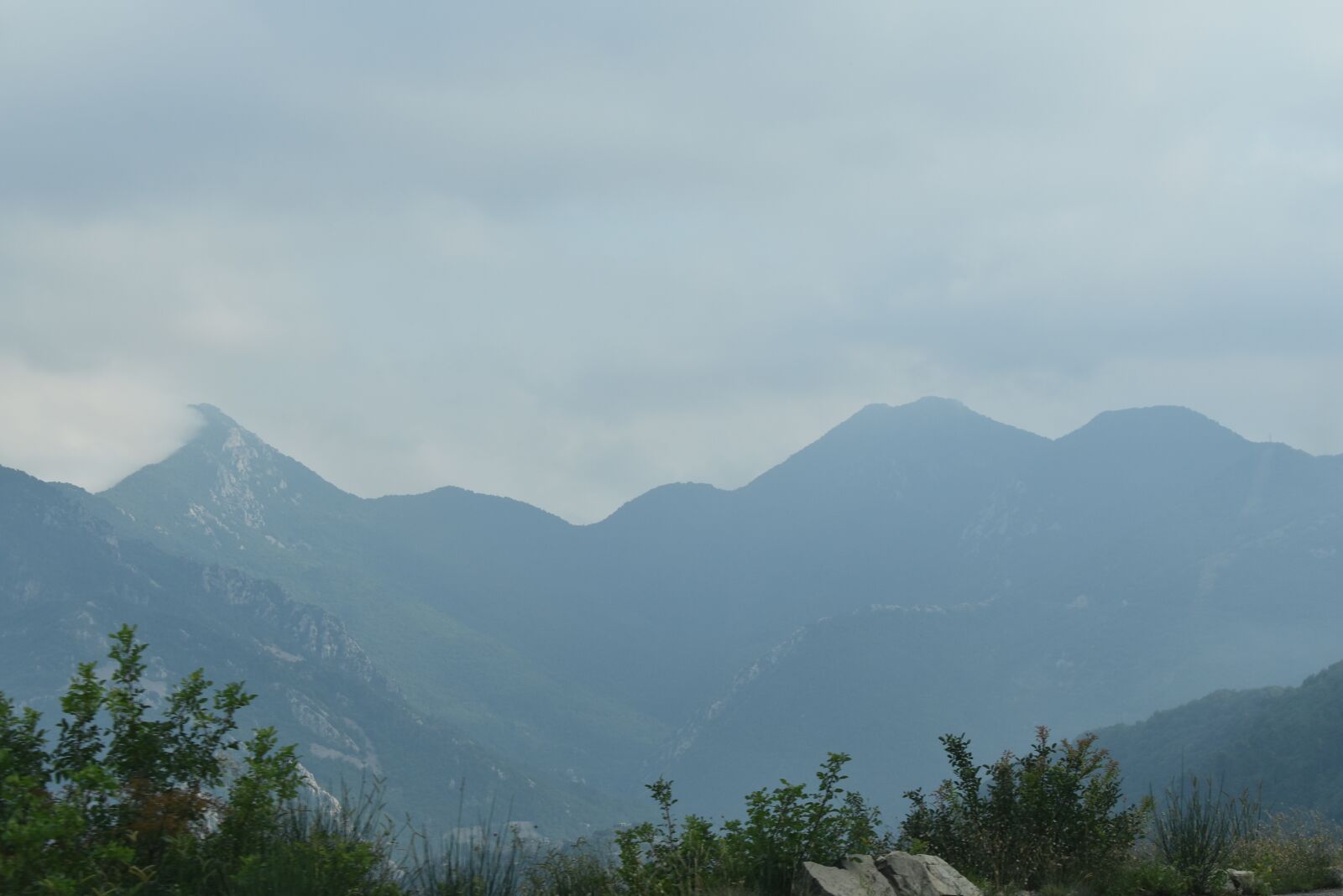 Nikon D5600 sample photo. Mountains, peaks, landscape photography