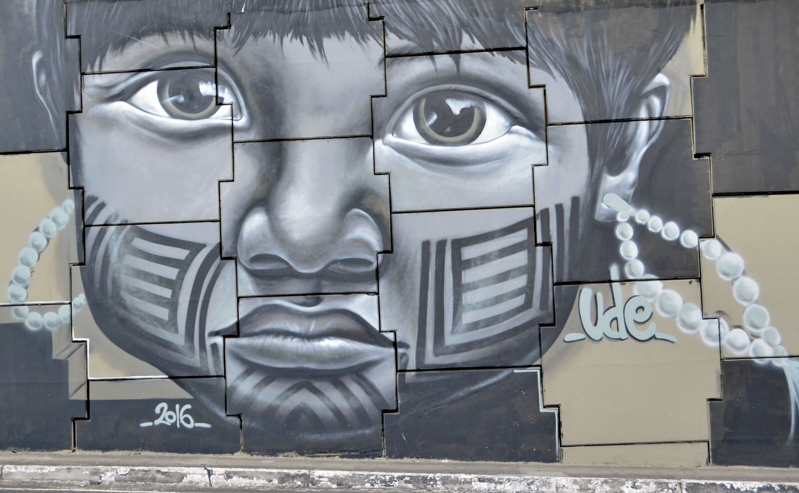 Nikon D5100 sample photo. Little indian, boy, graffiti photography