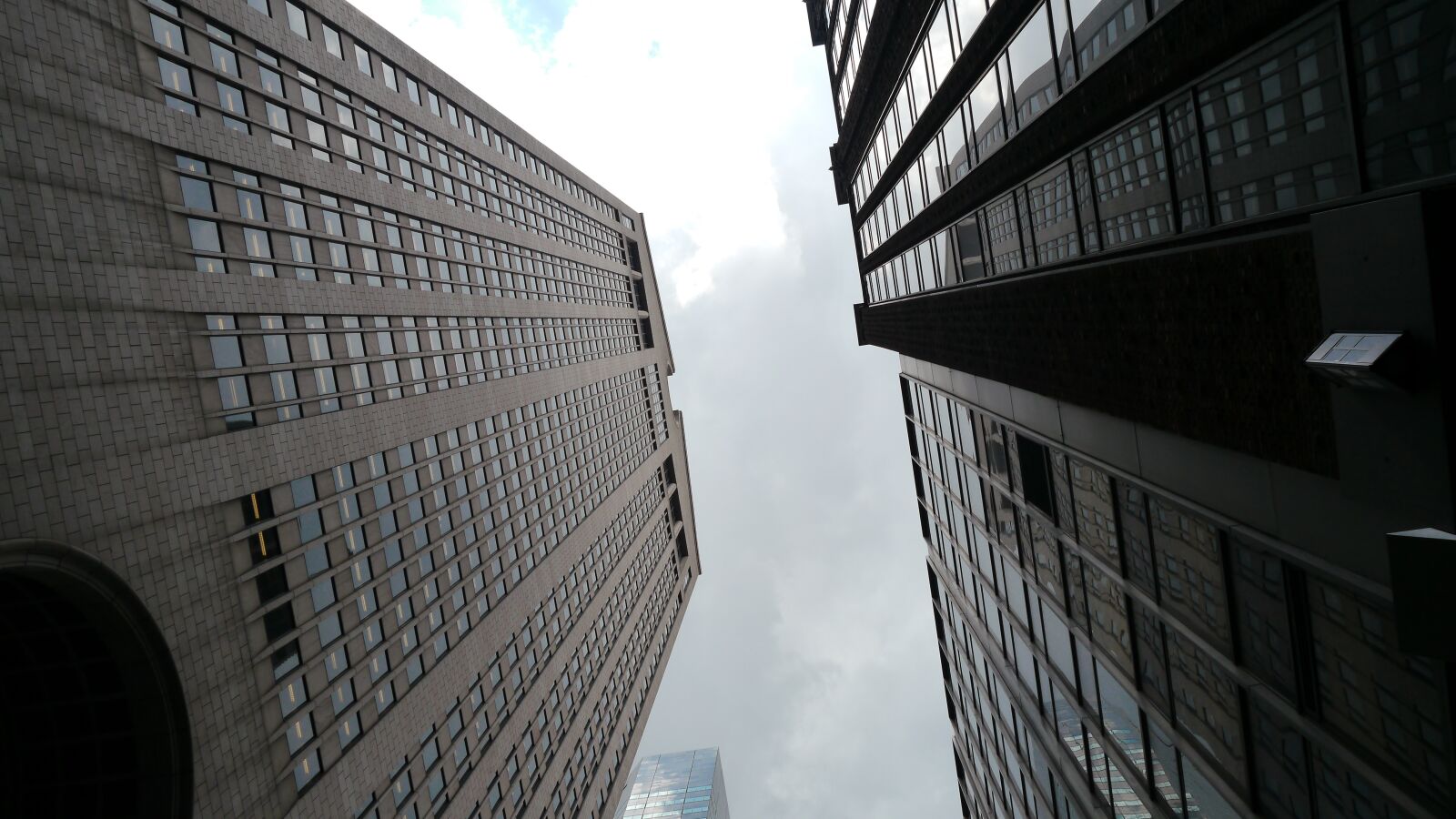 Panasonic Lumix DMC-GH2 sample photo. New york, city, skyscrapers photography