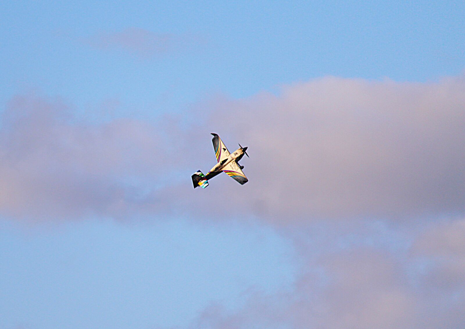 Canon EOS 1200D (EOS Rebel T5 / EOS Kiss X70 / EOS Hi) sample photo. Plane, sky, flight photography
