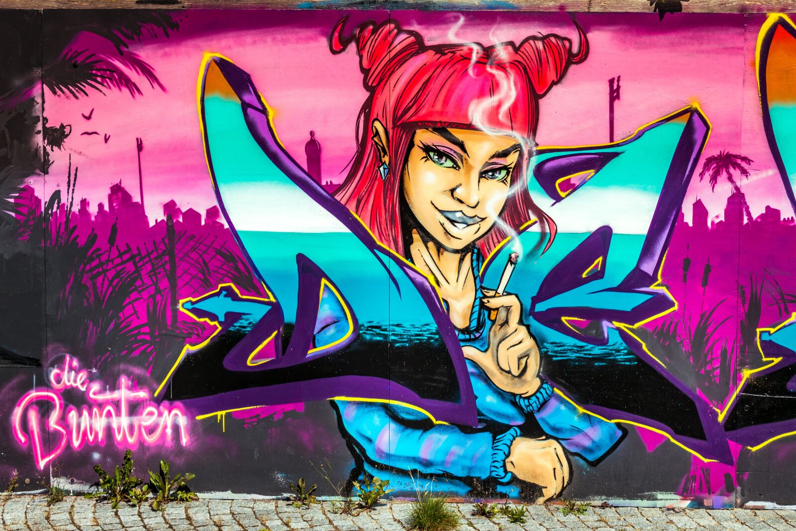 Canon EOS 1300D (EOS Rebel T6 / EOS Kiss X80) sample photo. Woman, girl, graffiti photography