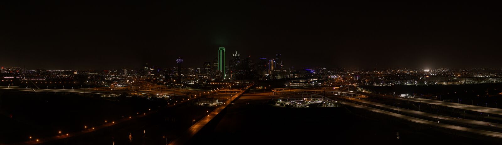 Hasselblad L1D-20c sample photo. Dallas, dallas skyline, texas photography