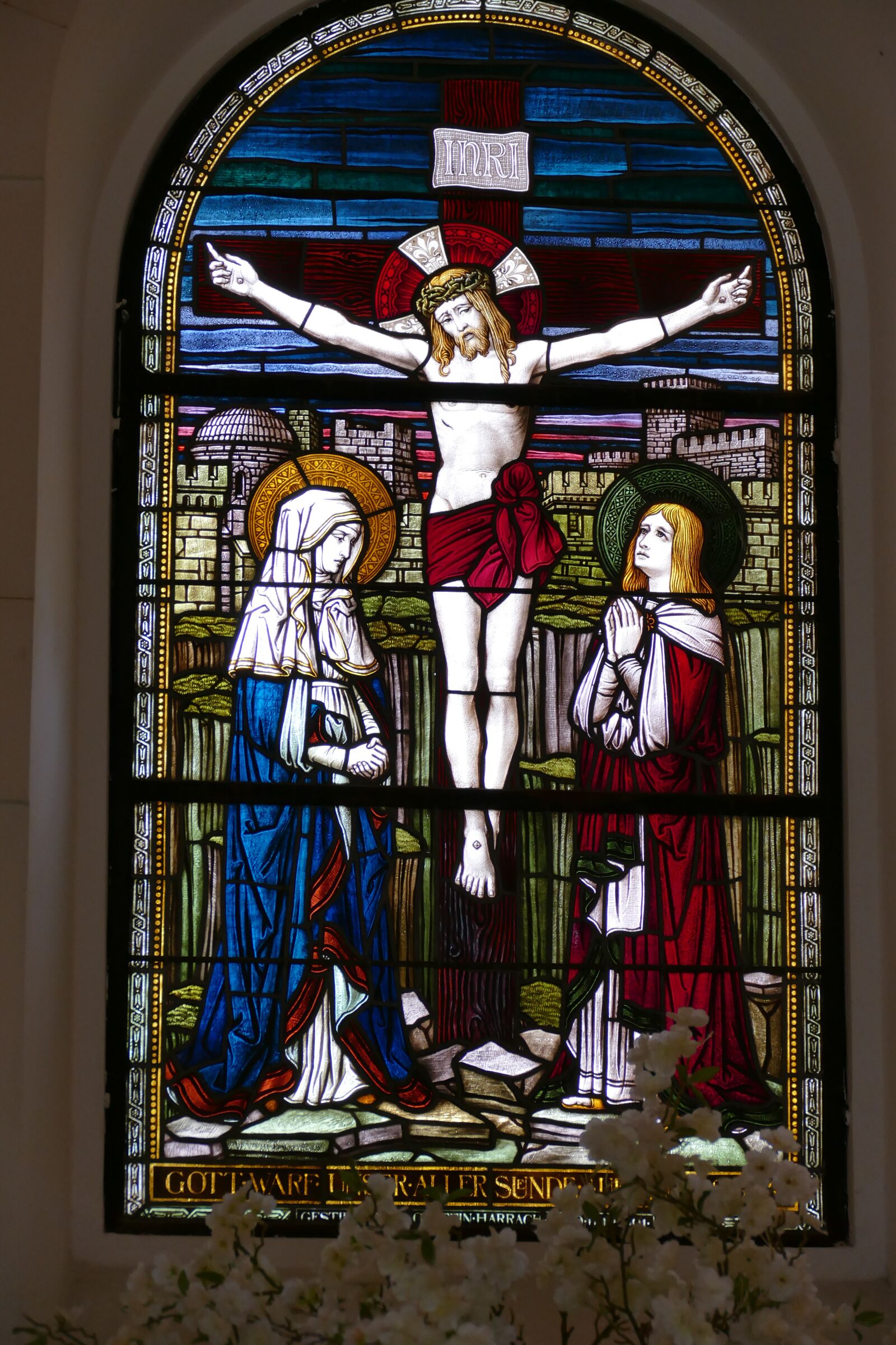 Panasonic Lumix DMC-FZ1000 sample photo. Window, church, church window photography