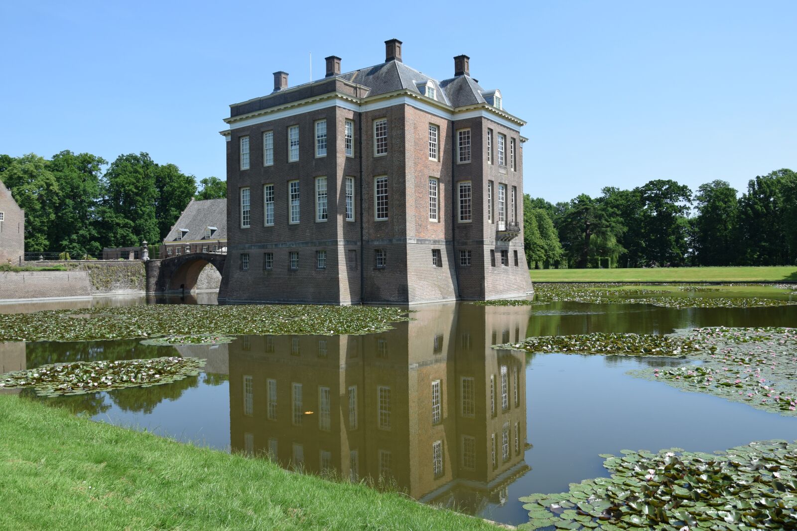 Nikon D5300 sample photo. Architecture, castle, middachten photography