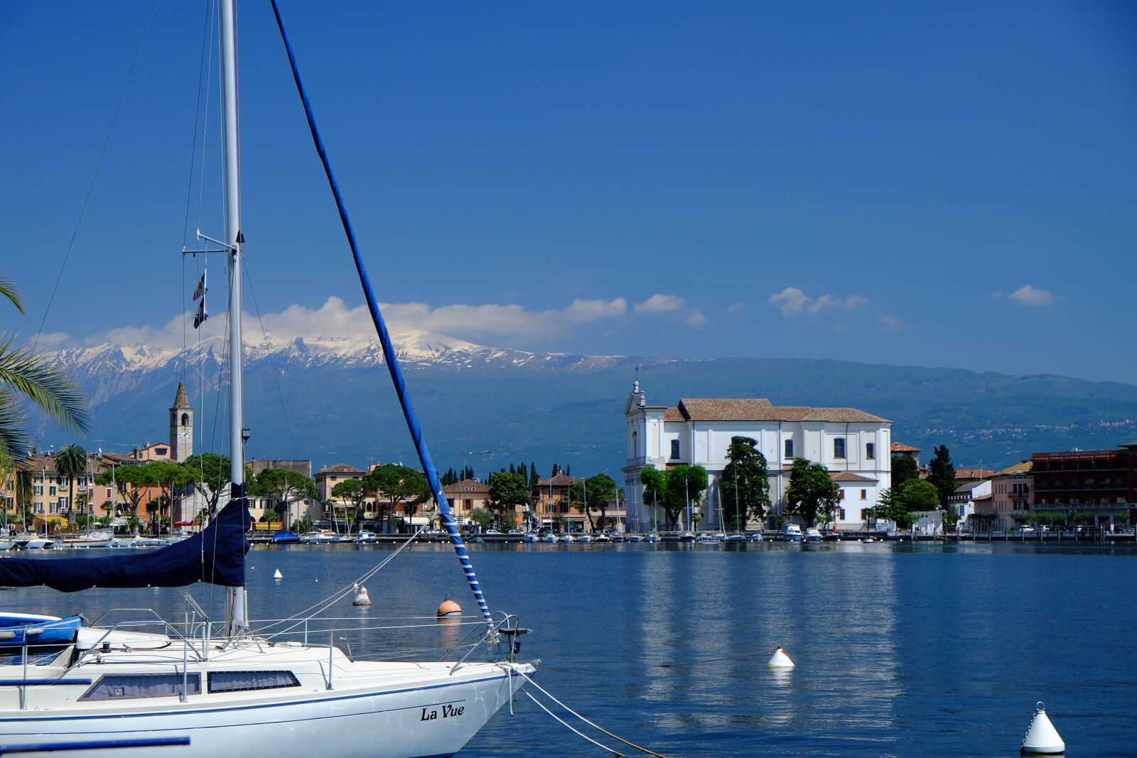Fujifilm X-T1 sample photo. Garda, italy, vacations photography