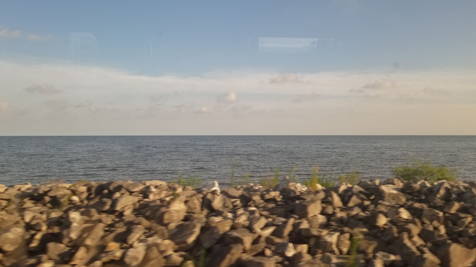 Samsung Galaxy S8+ sample photo. Train view, sunset, ocean photography