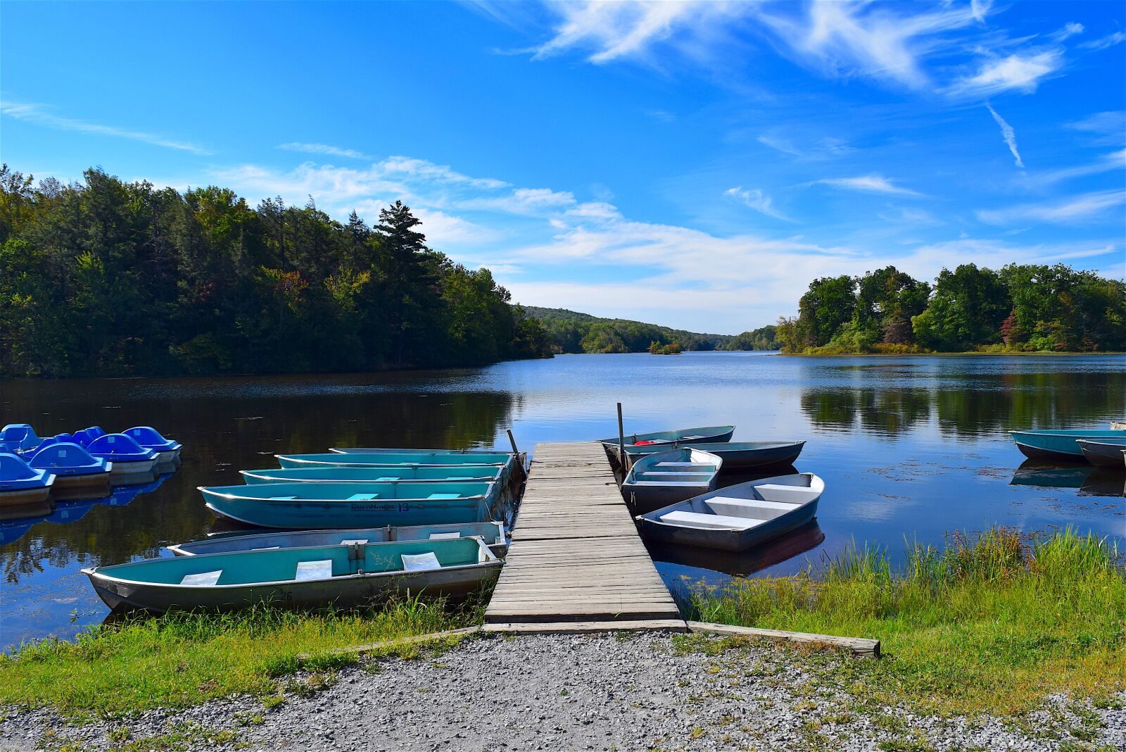 Nikon D3300 sample photo. Lake, dock, boats photography
