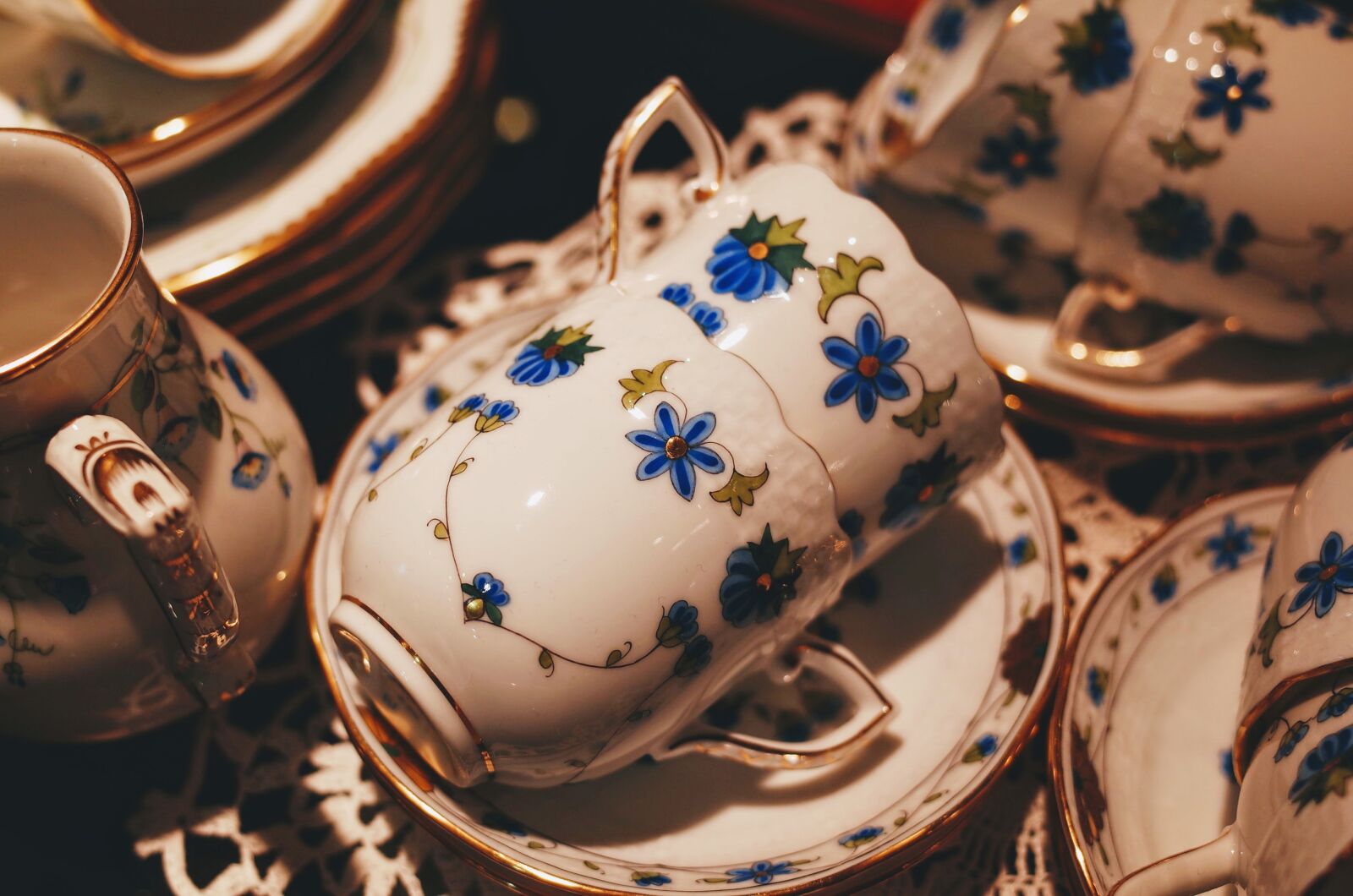 Ricoh GR II sample photo. Ceramics, cups, design, porcelain photography