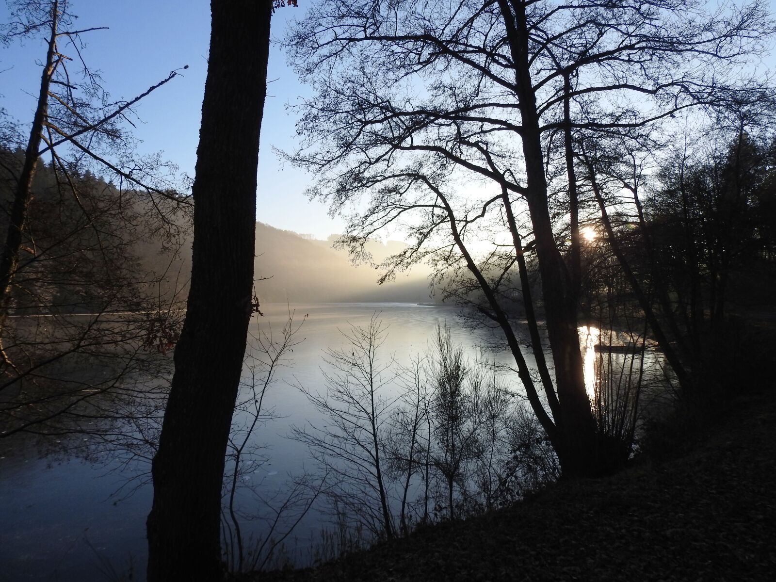 Nikon Coolpix P900 sample photo. Nature, landscape, lake photography