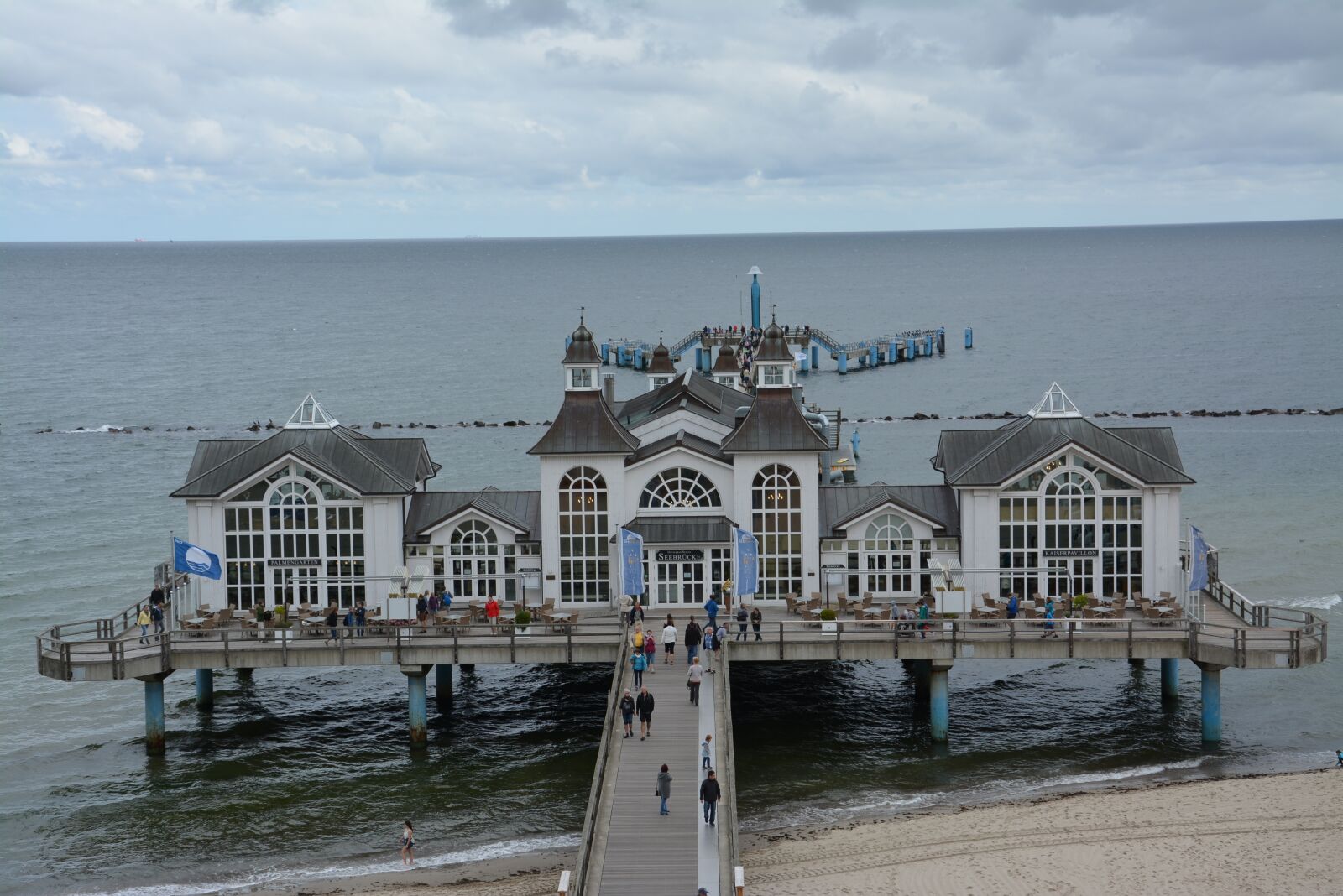 Nikon D5200 sample photo. Sea bridge, baltic sea photography