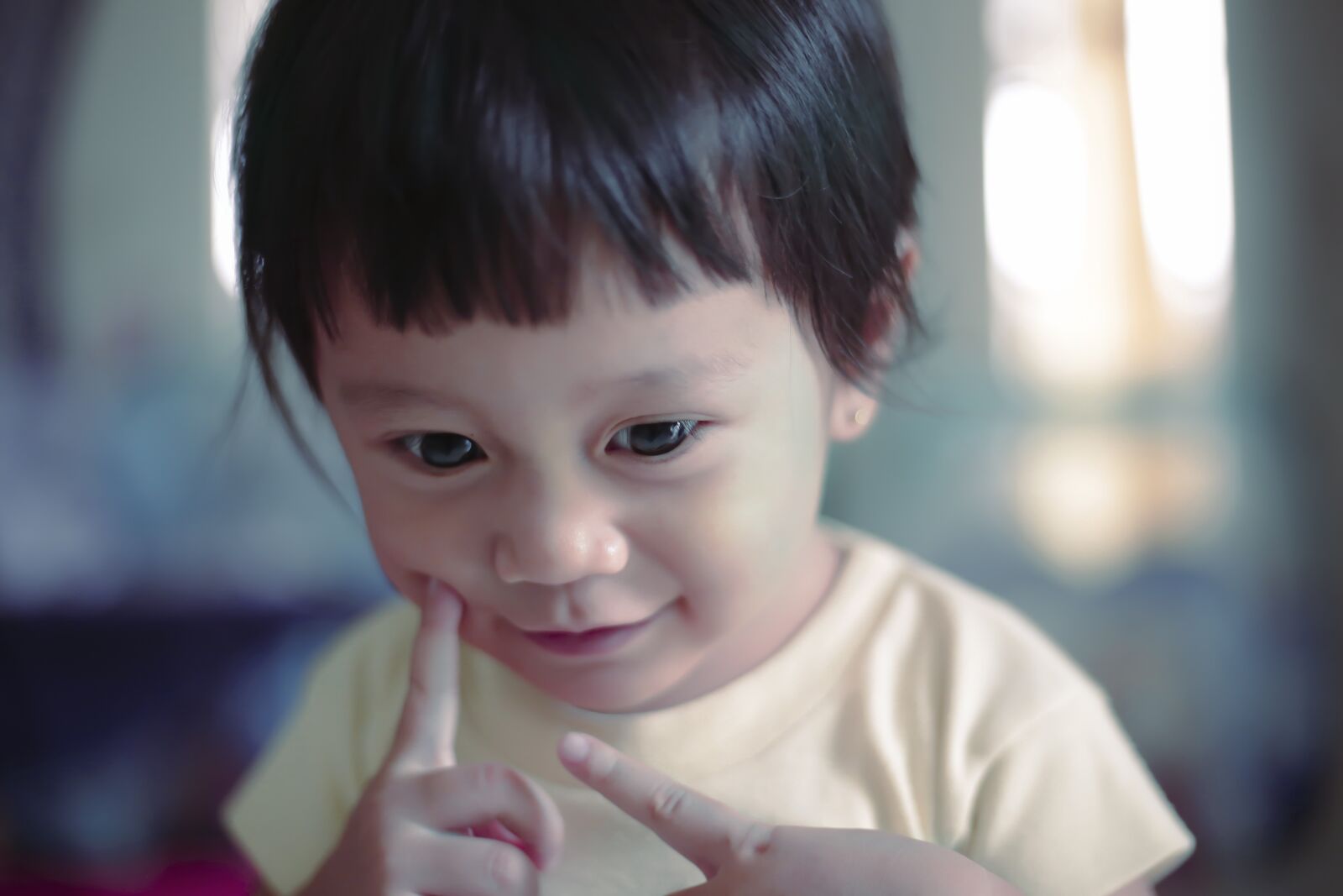 Canon EOS 6D + Canon EF 50mm F1.8 STM sample photo. Kid, smile, child photography
