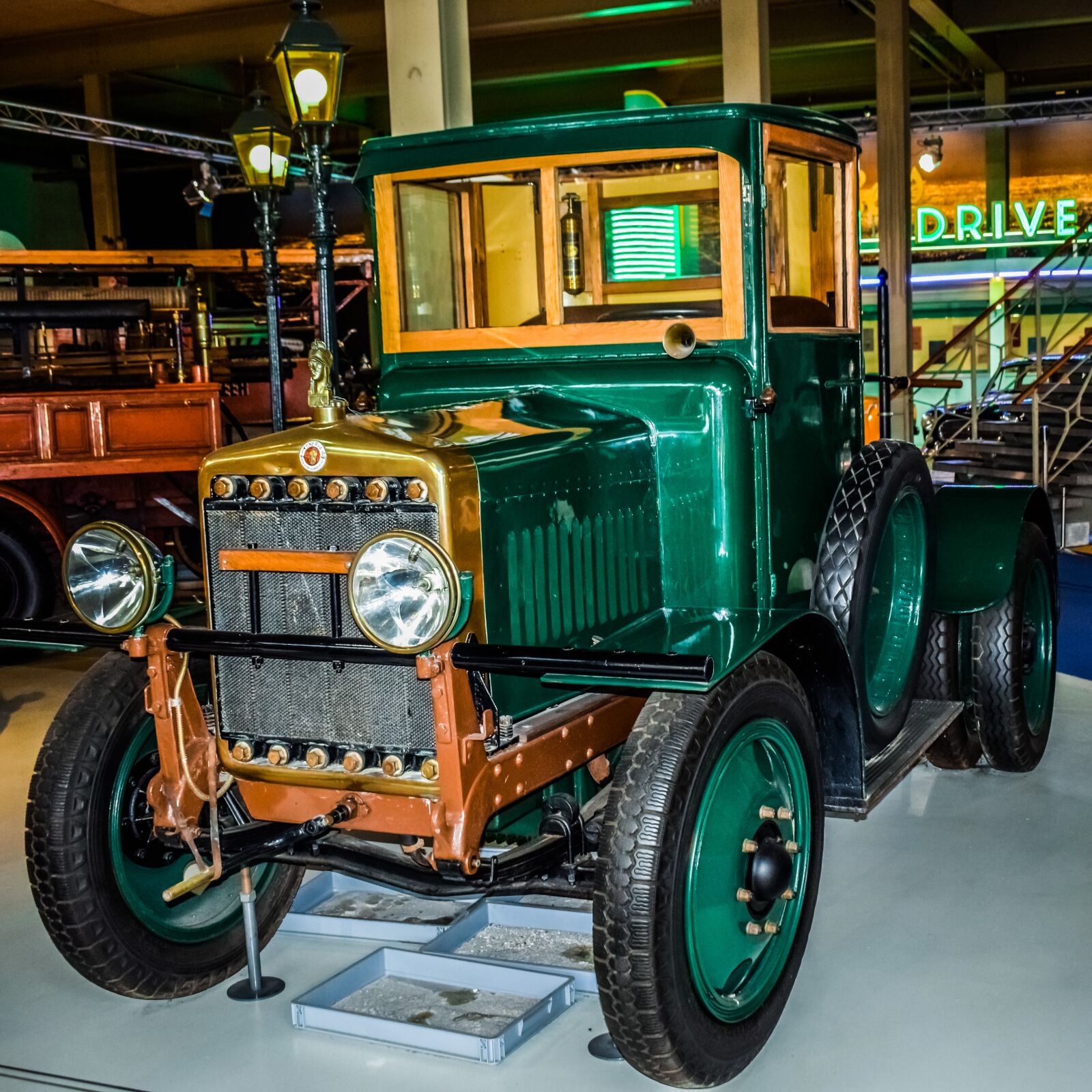 Nikon D3300 sample photo. Old car, truck, classic photography