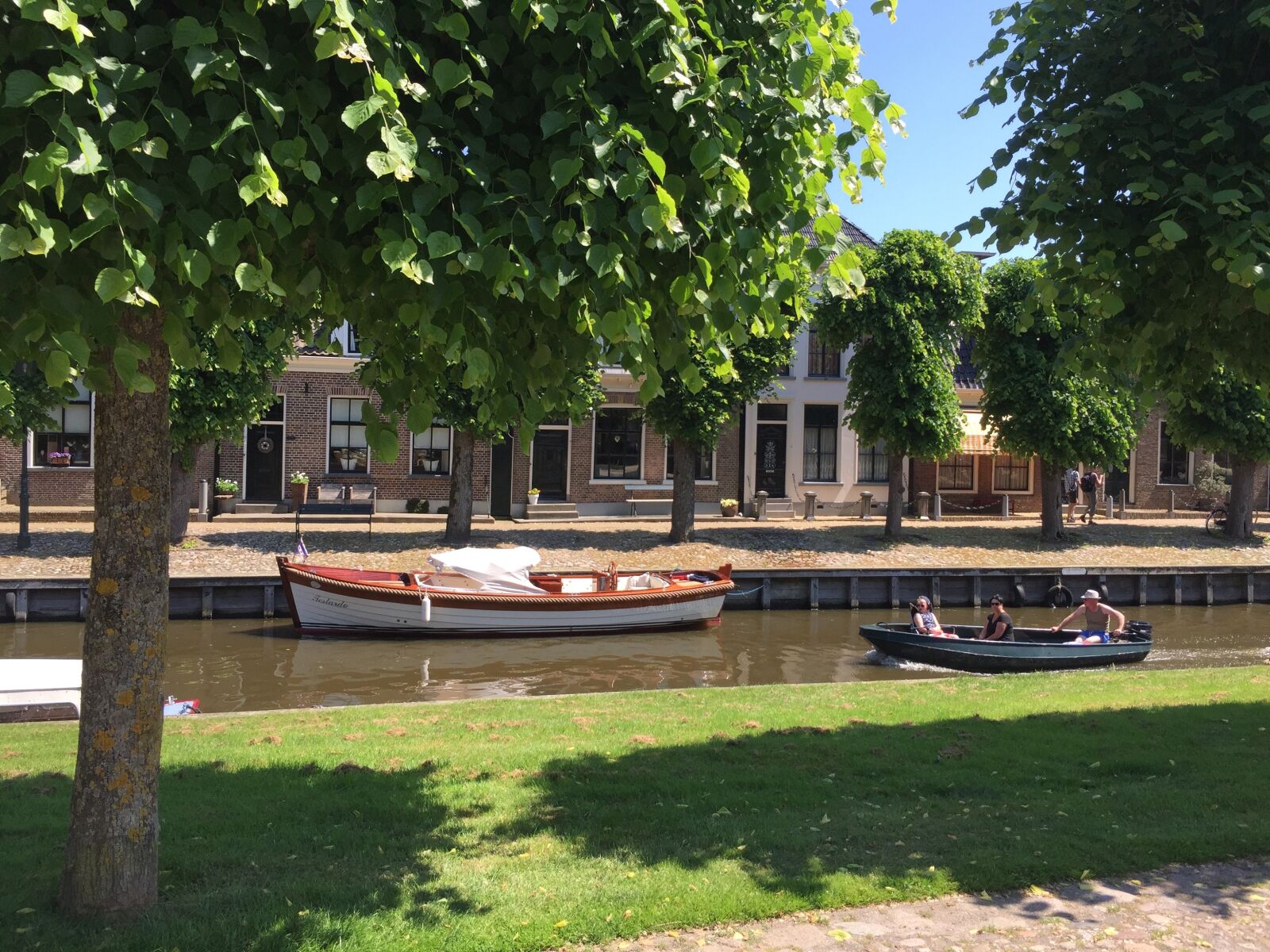 iPhone 6 Plus back camera 4.15mm f/2.2 sample photo. Holland, boat trip, north photography