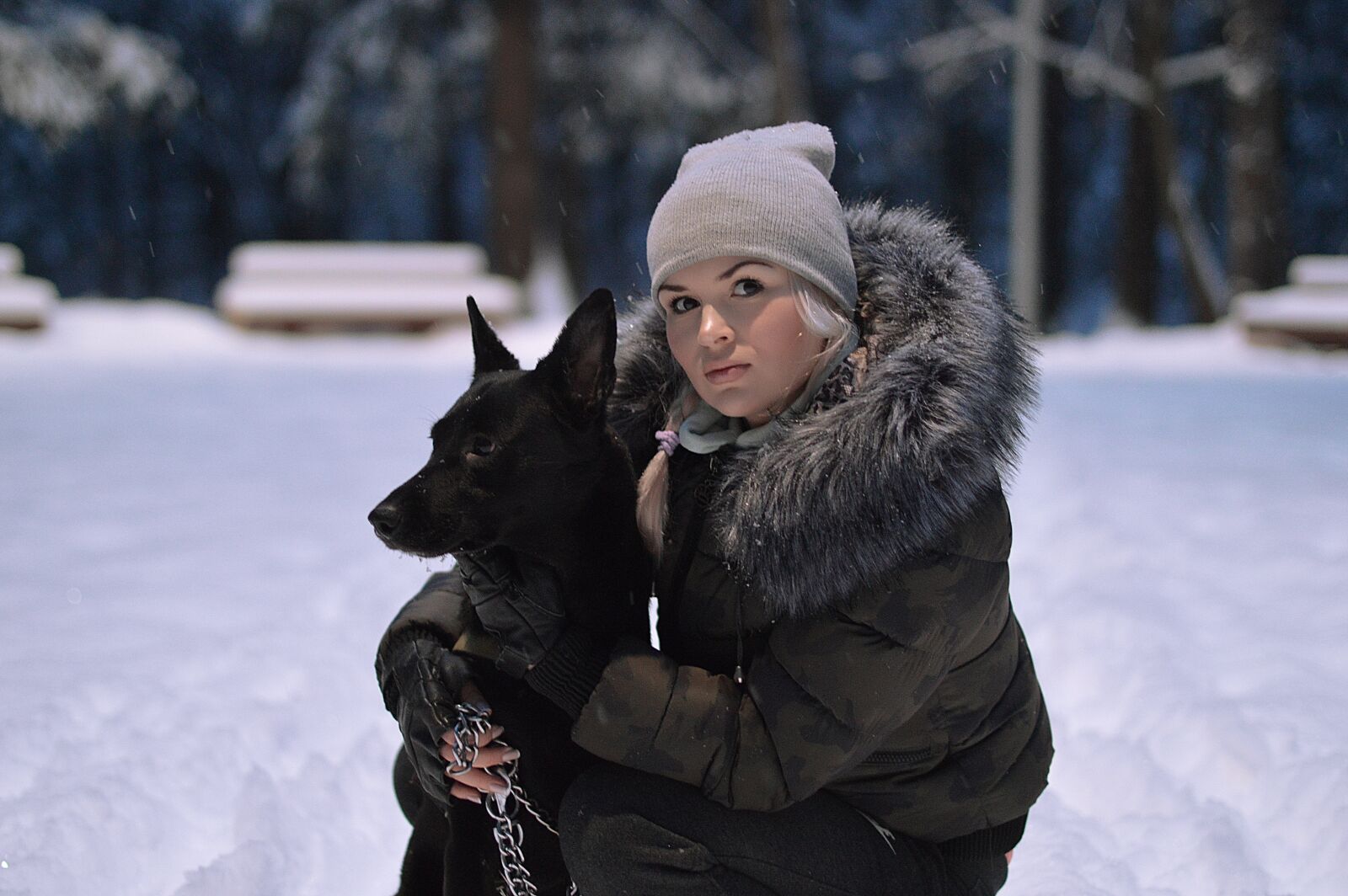 Nikon D3200 sample photo. Girl with dog, black photography