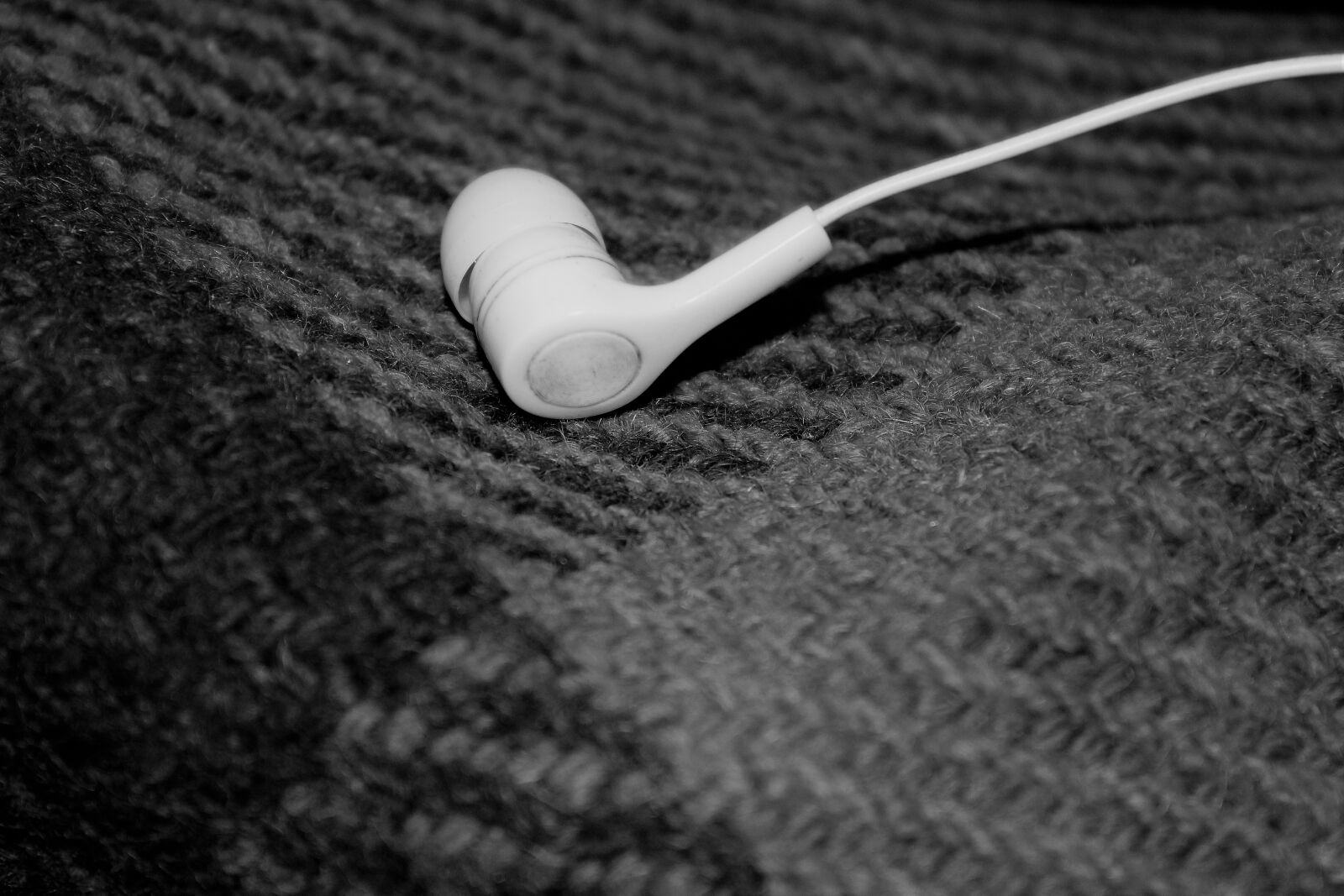Canon EOS 550D (EOS Rebel T2i / EOS Kiss X4) sample photo. Music photography