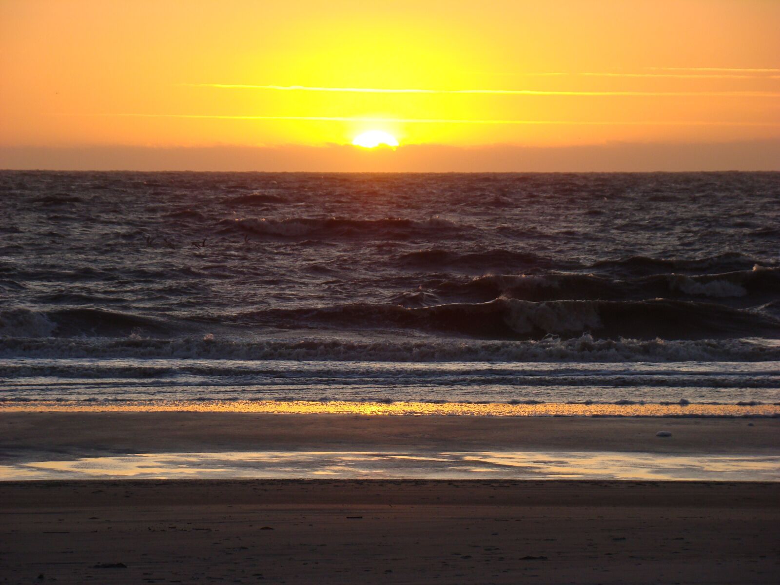 Sony DSC-H7 sample photo. Sunrise, water, sea photography