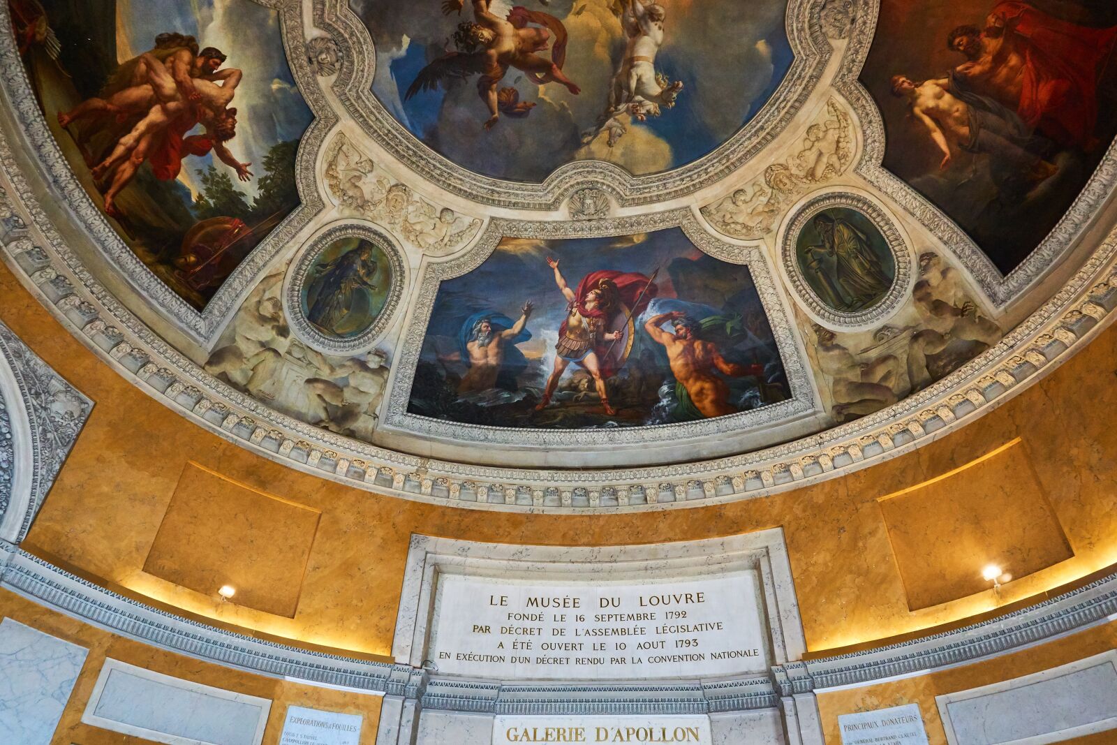 Sony a6000 sample photo. Louvre, paris, statue photography