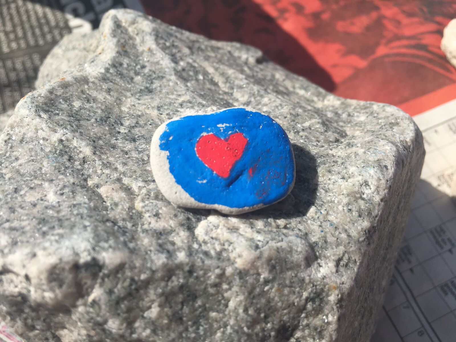 iPhone 6s back camera 4.15mm f/2.2 sample photo. Stone, heart, symbol photography