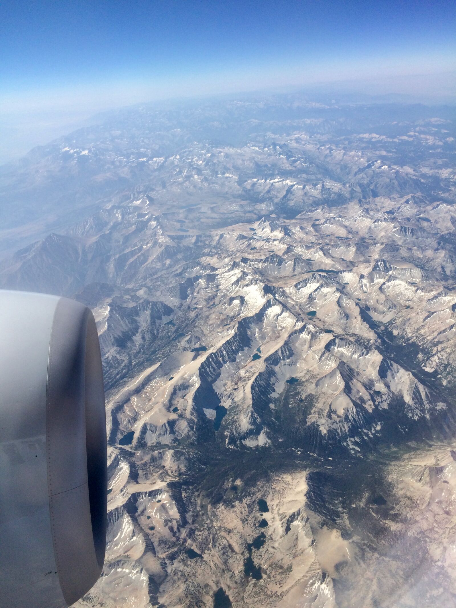 iPhone 5s back camera 4.15mm f/2.2 sample photo. Airplane photography