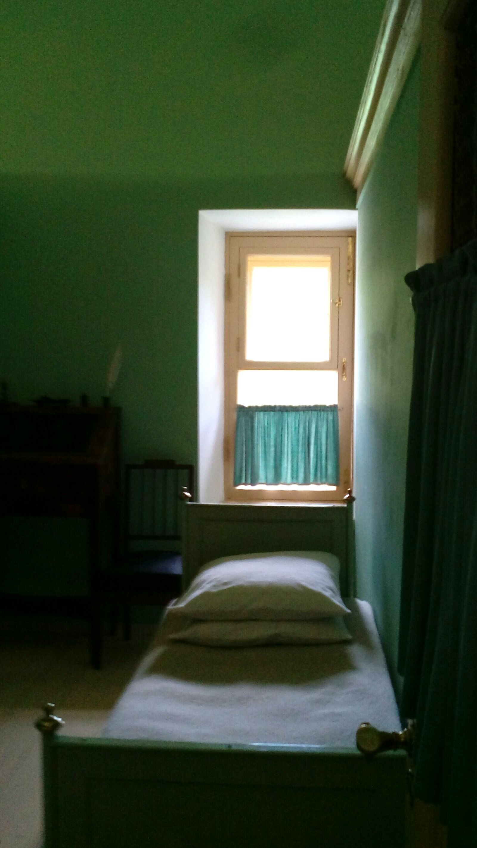 ZTE T620 sample photo. Bed, bedroom, guest, room photography