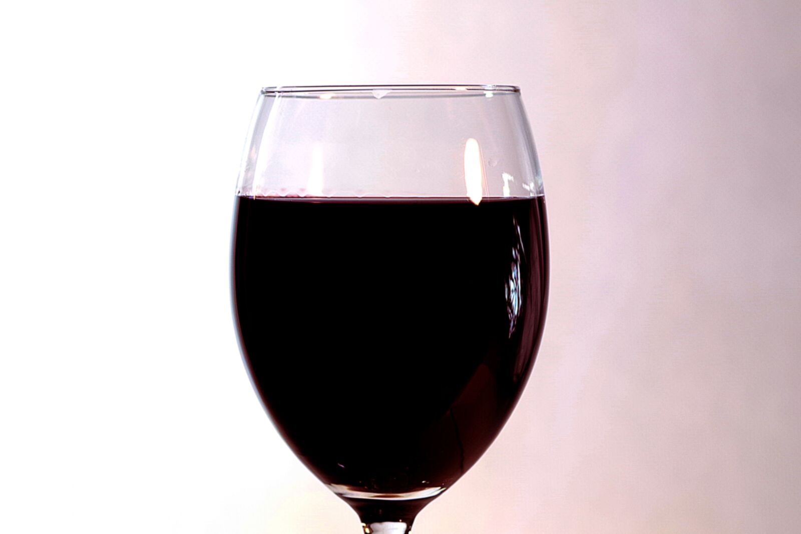 Pentax K-S2 sample photo. Wine, a glass of photography