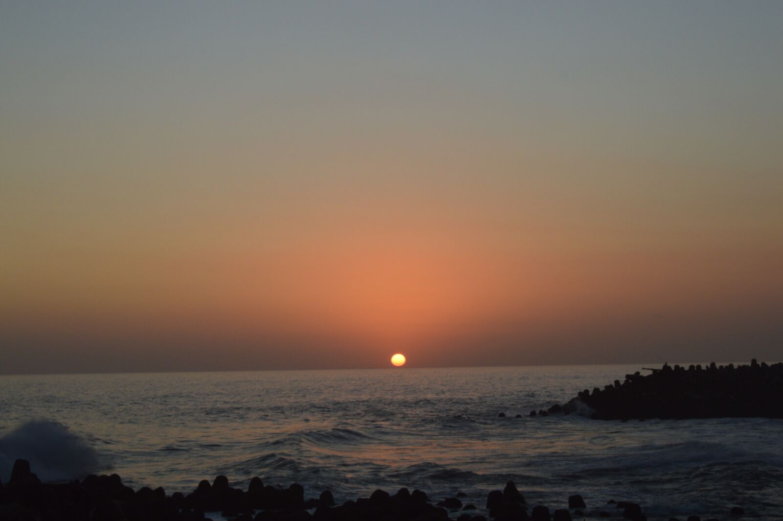 Nikon D3200 sample photo. Sunset, beach, sun photography