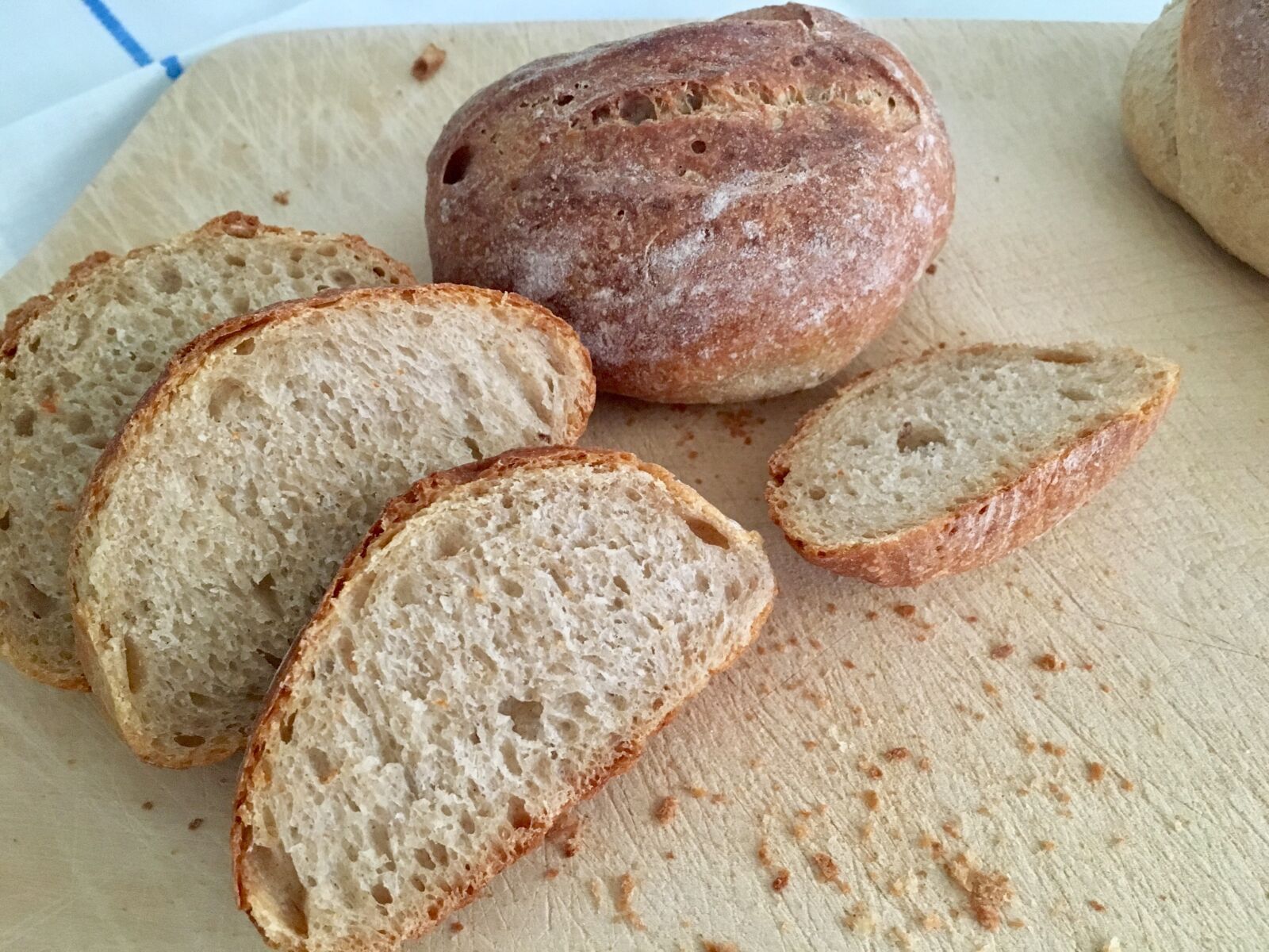 Apple iPhone 6s sample photo. Roll, bake, breakfast photography