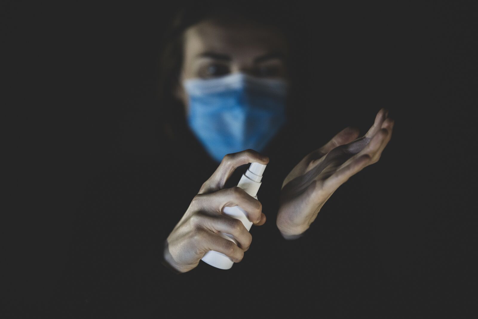 Canon RF 85mm F1.2L USM sample photo. Coronavirus, mask, virus photography