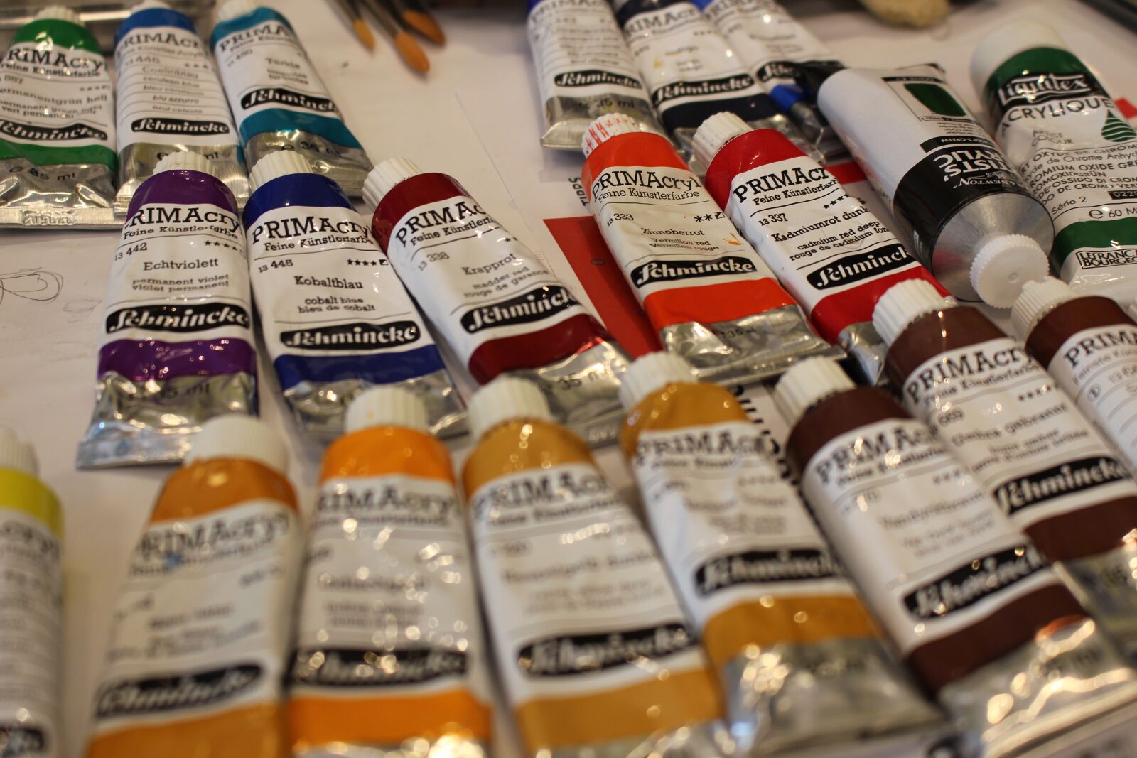 Canon EOS 700D (EOS Rebel T5i / EOS Kiss X7i) sample photo. Acrylic, colorful, color photography