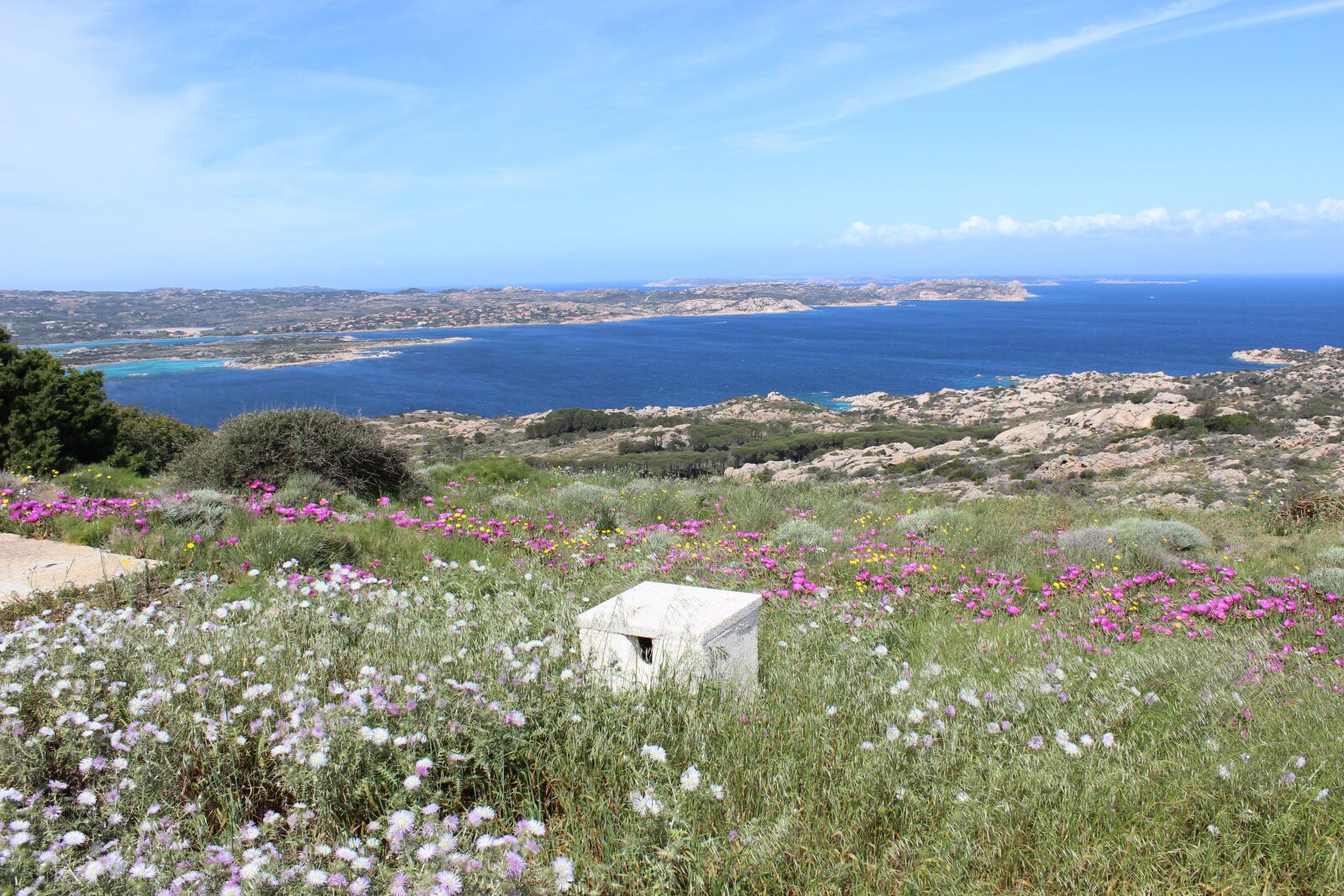 Canon EOS 600D (Rebel EOS T3i / EOS Kiss X5) sample photo. Sardinia, sea, summer photography