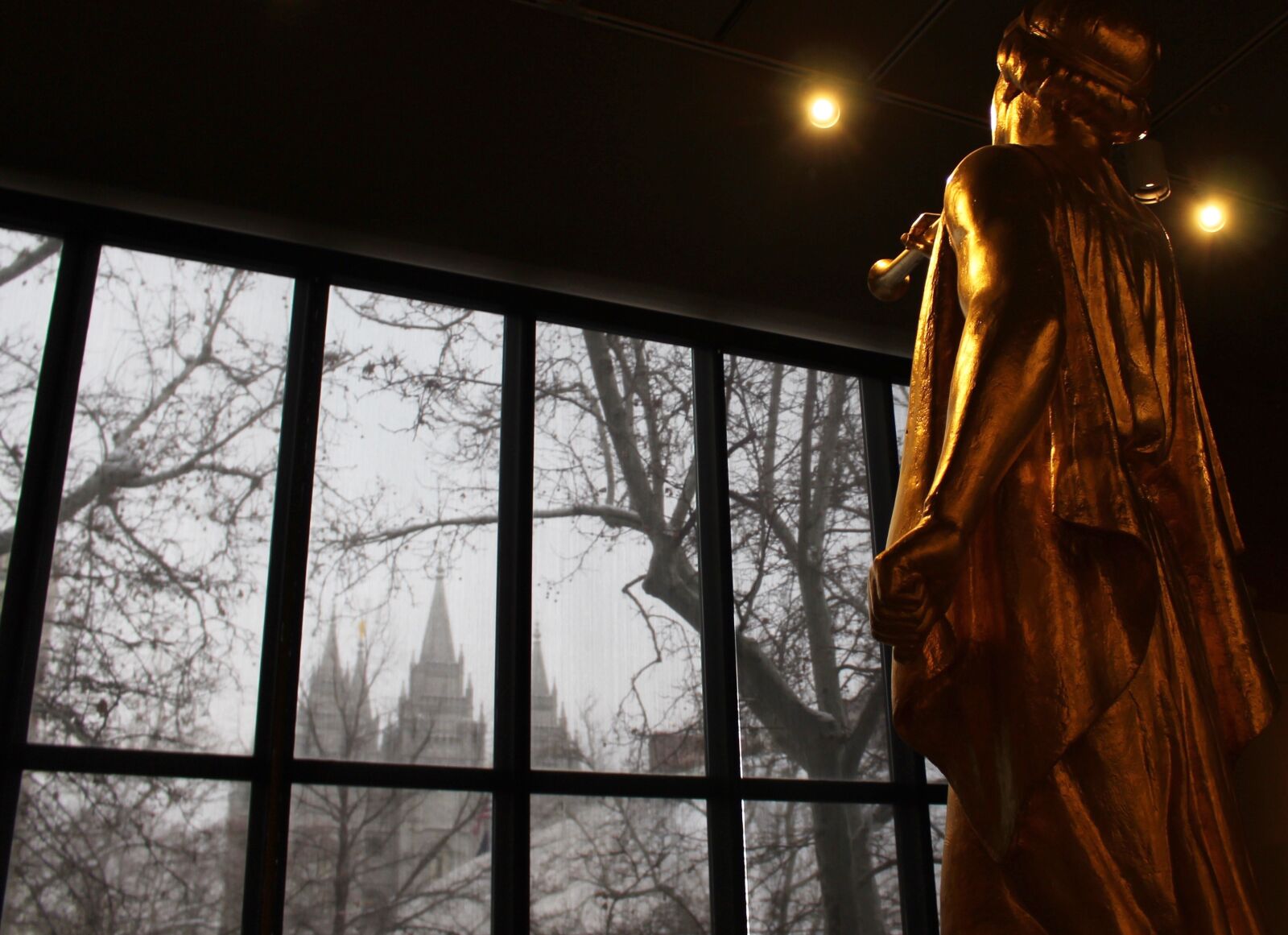 Canon EOS 100D (EOS Rebel SL1 / EOS Kiss X7) sample photo. Angel moroni, salt lake photography