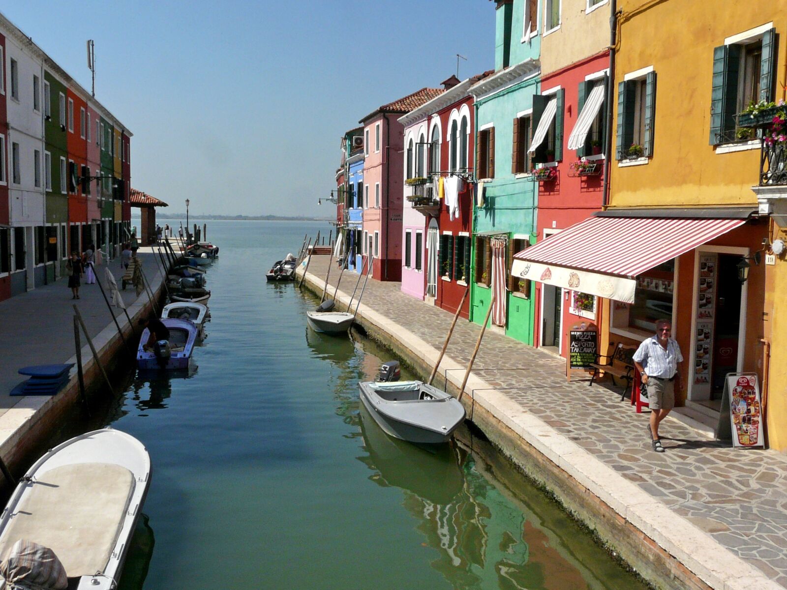 Panasonic DMC-FZ18 sample photo. Burano, veneto, italy photography