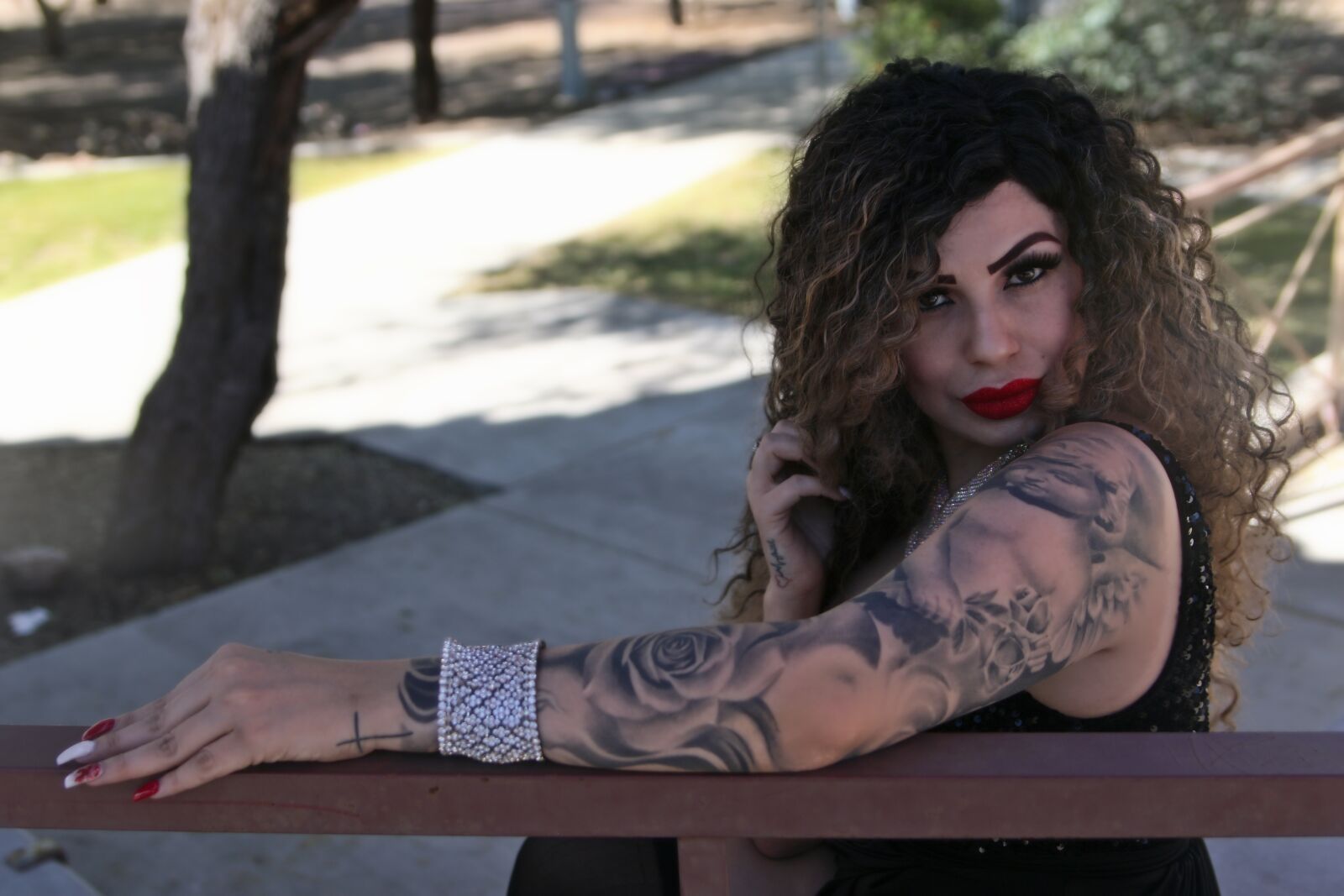 Canon EOS 7D Mark II sample photo. Arms, skin, tattoo photography