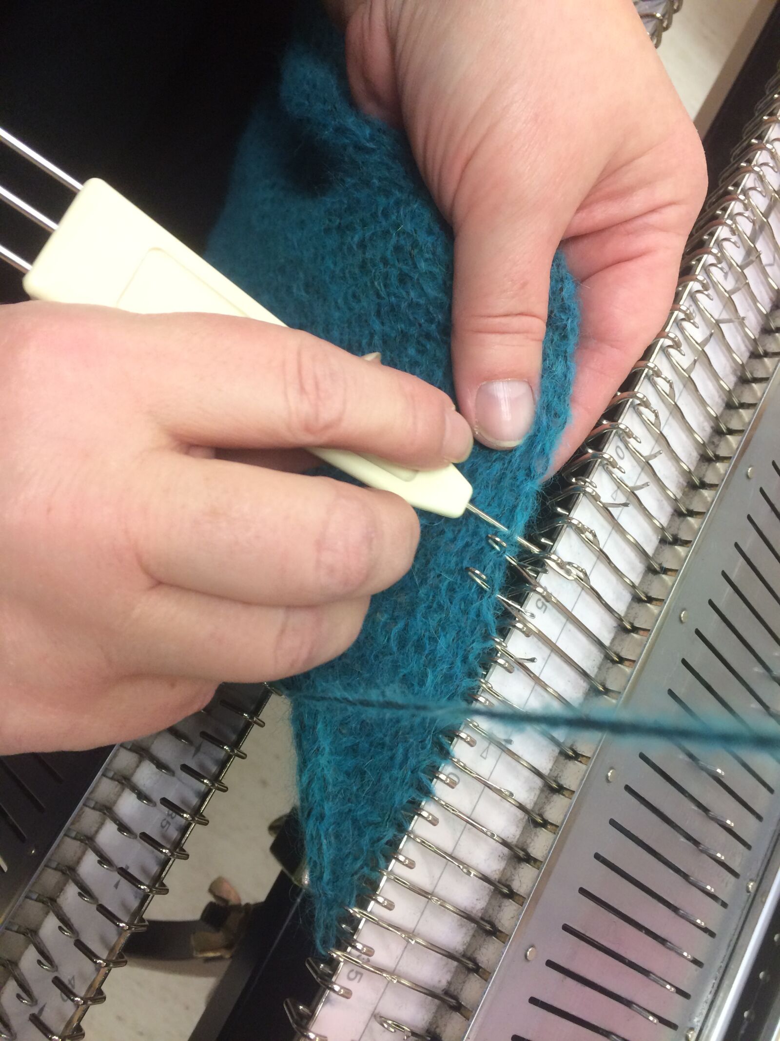iPhone 5s back camera 4.15mm f/2.2 sample photo. Knitting machine, machine knitting photography