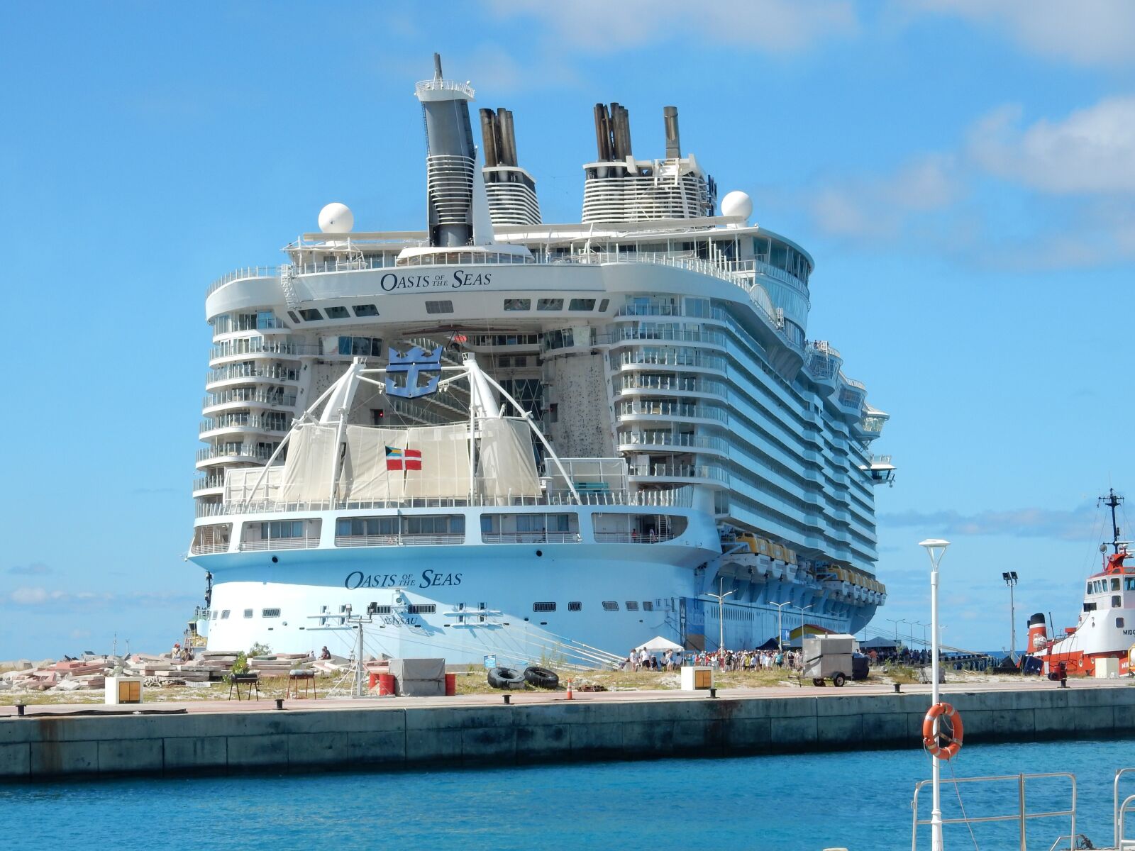Nikon Coolpix S9700 sample photo. Cruise ship, ocean, water photography