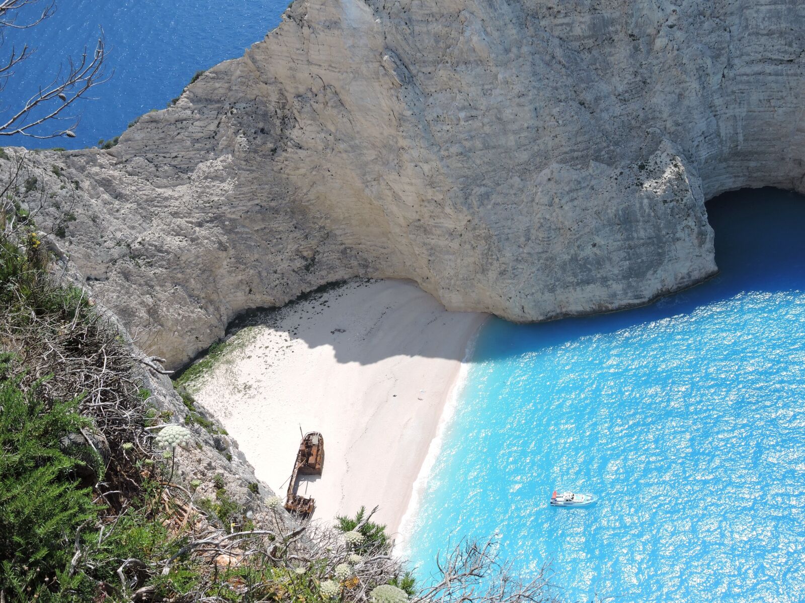 Nikon Coolpix P600 sample photo. Zakinthos, shipwreck beach photography