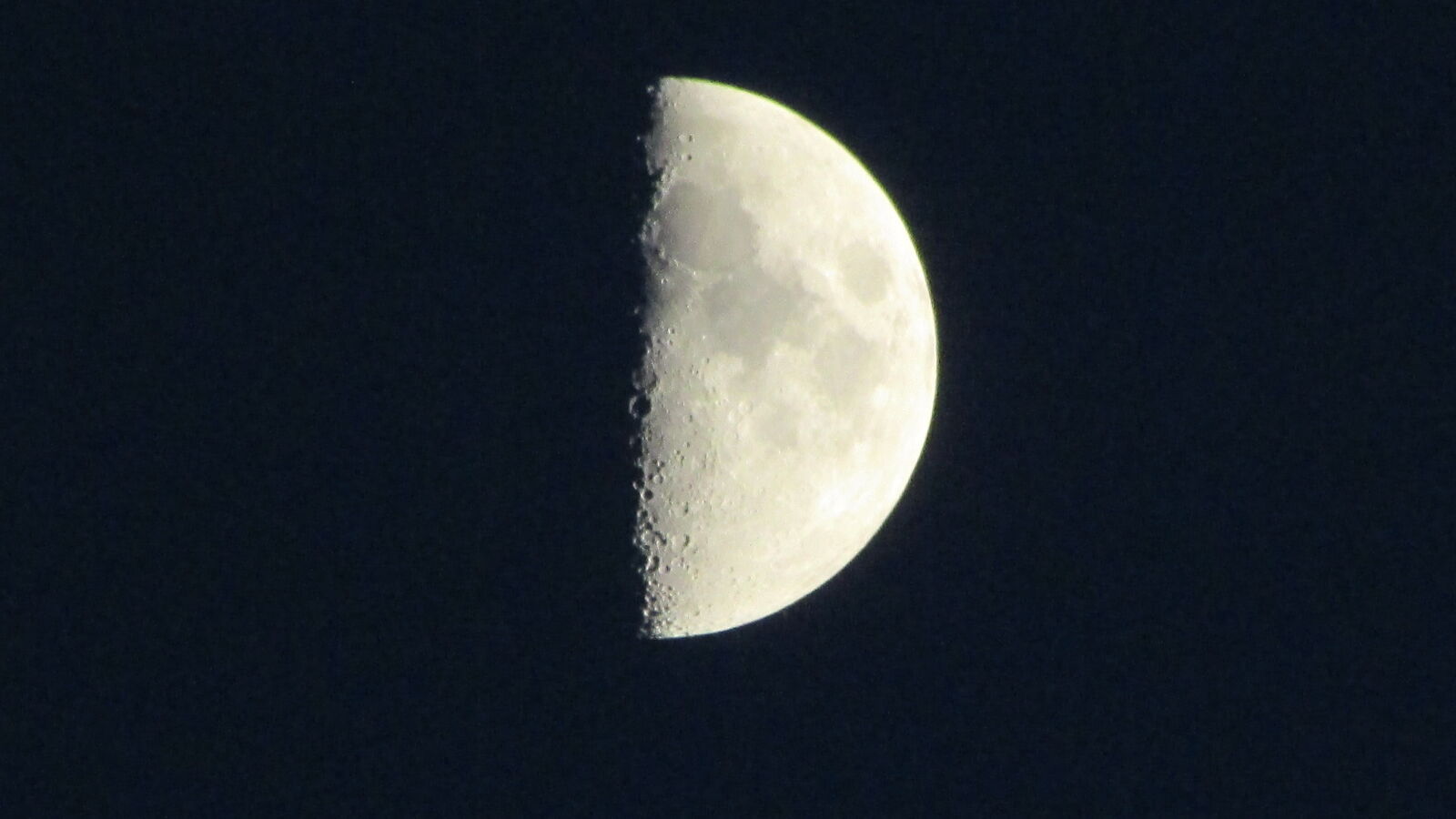 Canon PowerShot SX400 IS sample photo. Moon, night, moon photography