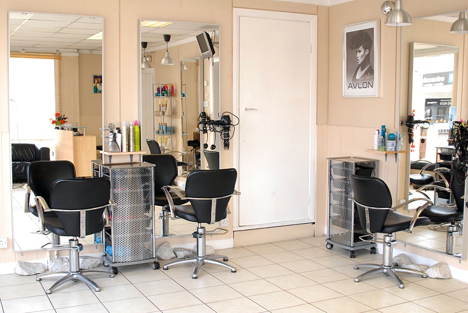 Nikon D200 sample photo. Salon, interior, hairdresser photography